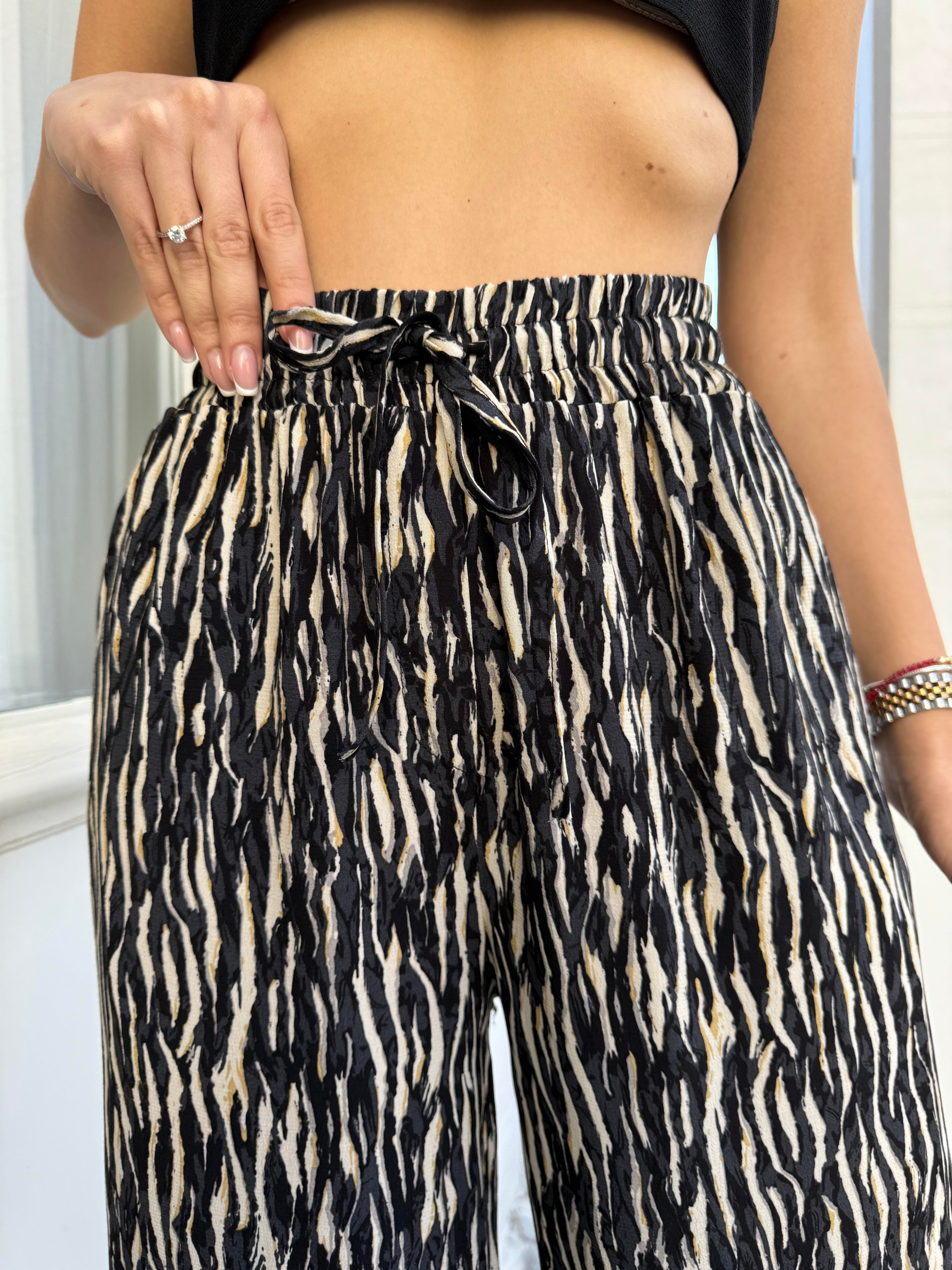 Siyah Zebra Bel Lastikli Pantolon