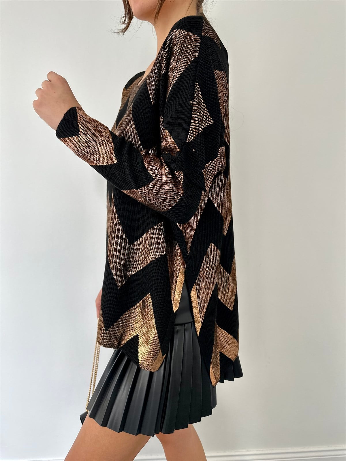 Siyah  Zigzag Şeritli Kazak