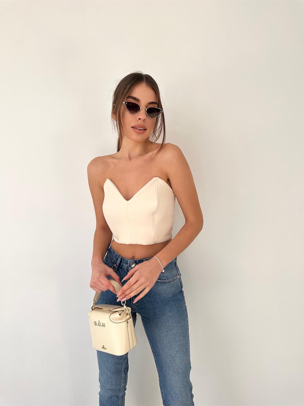 Straplez Crop Top Bej