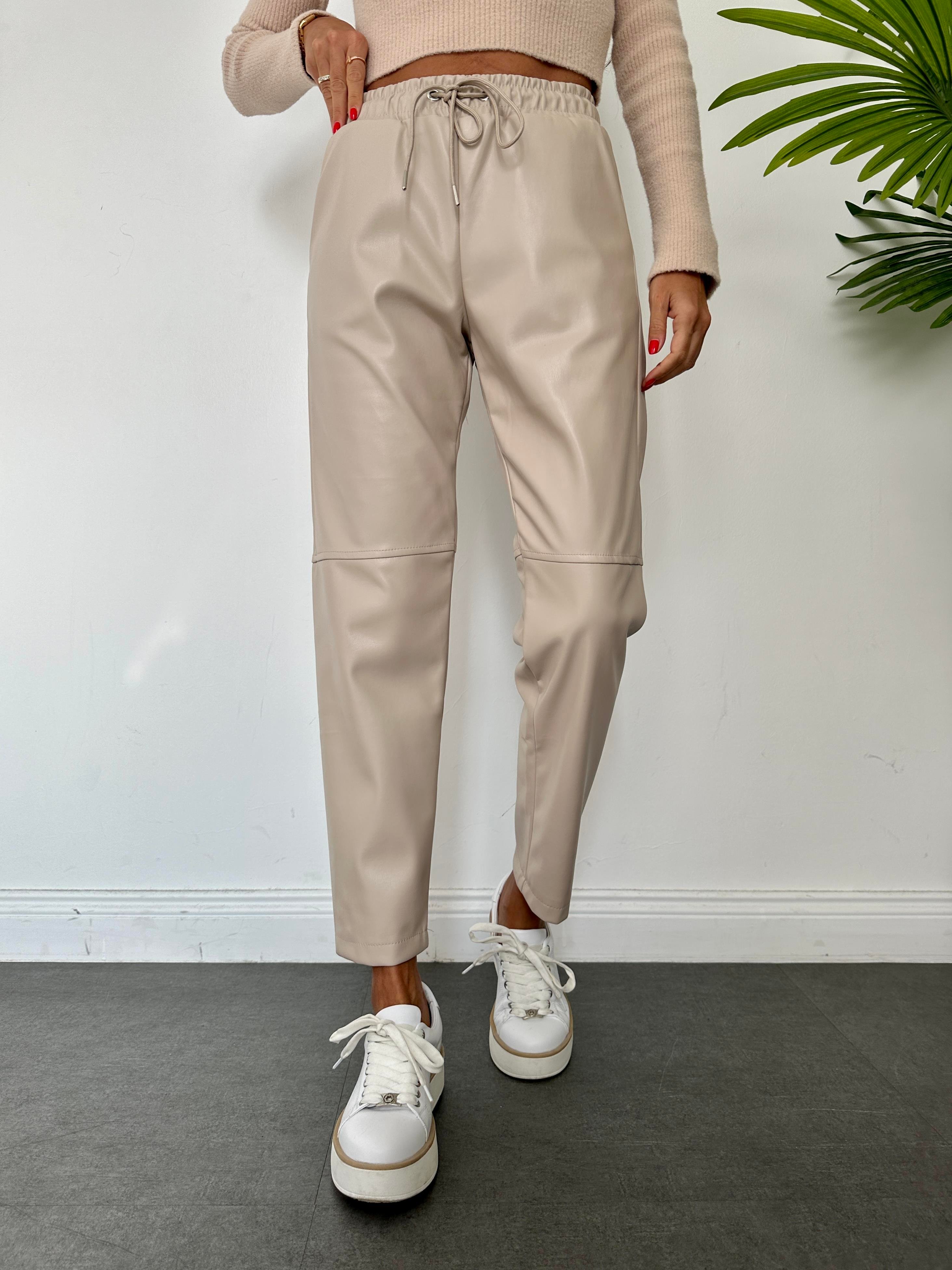 Taş Rengi Dizi Dikişli Bağcıklı ve Beli Lastikli Deri Pantolon