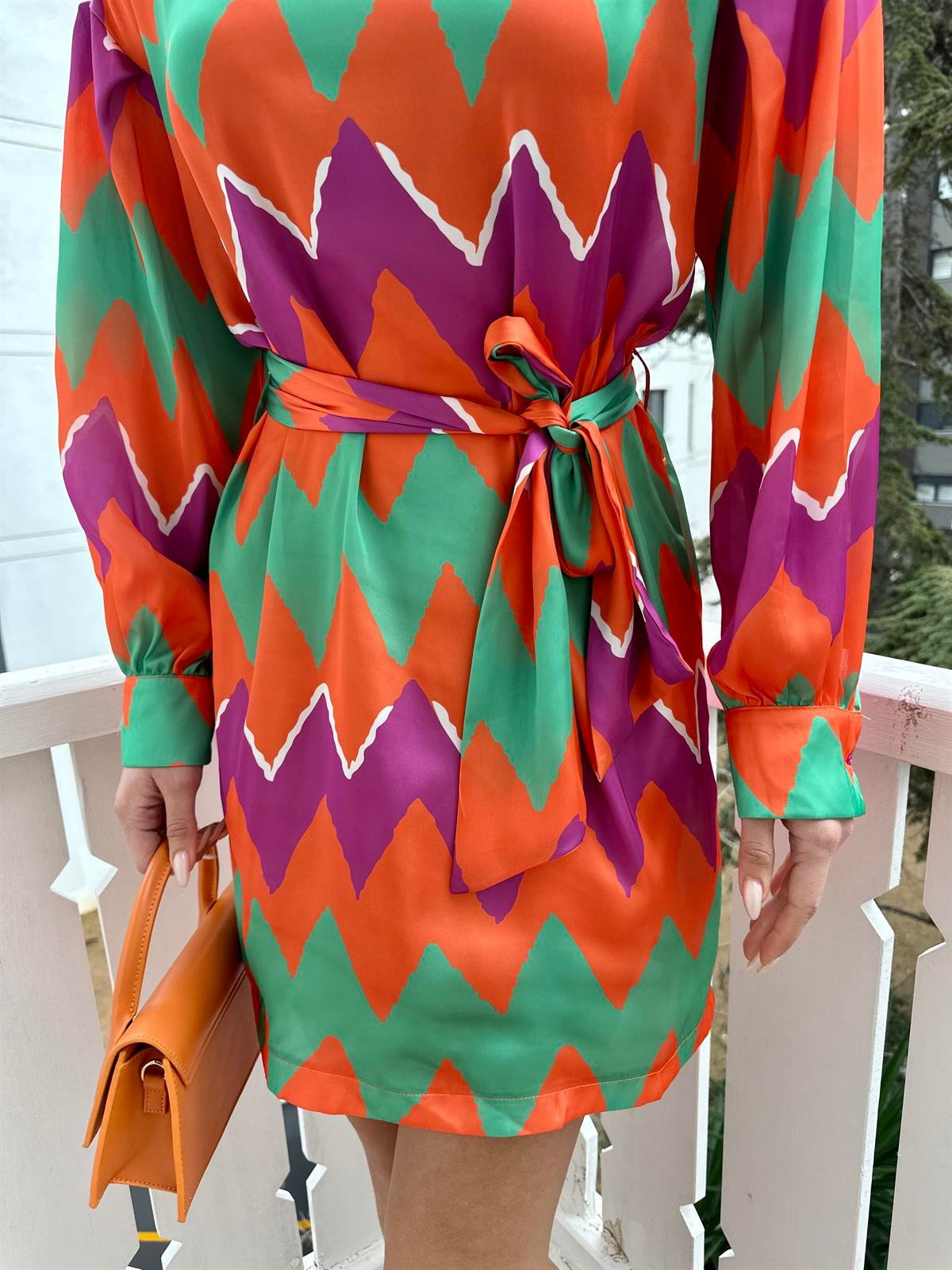 Turuncu  Kemerli Zigzag Saten Elbise