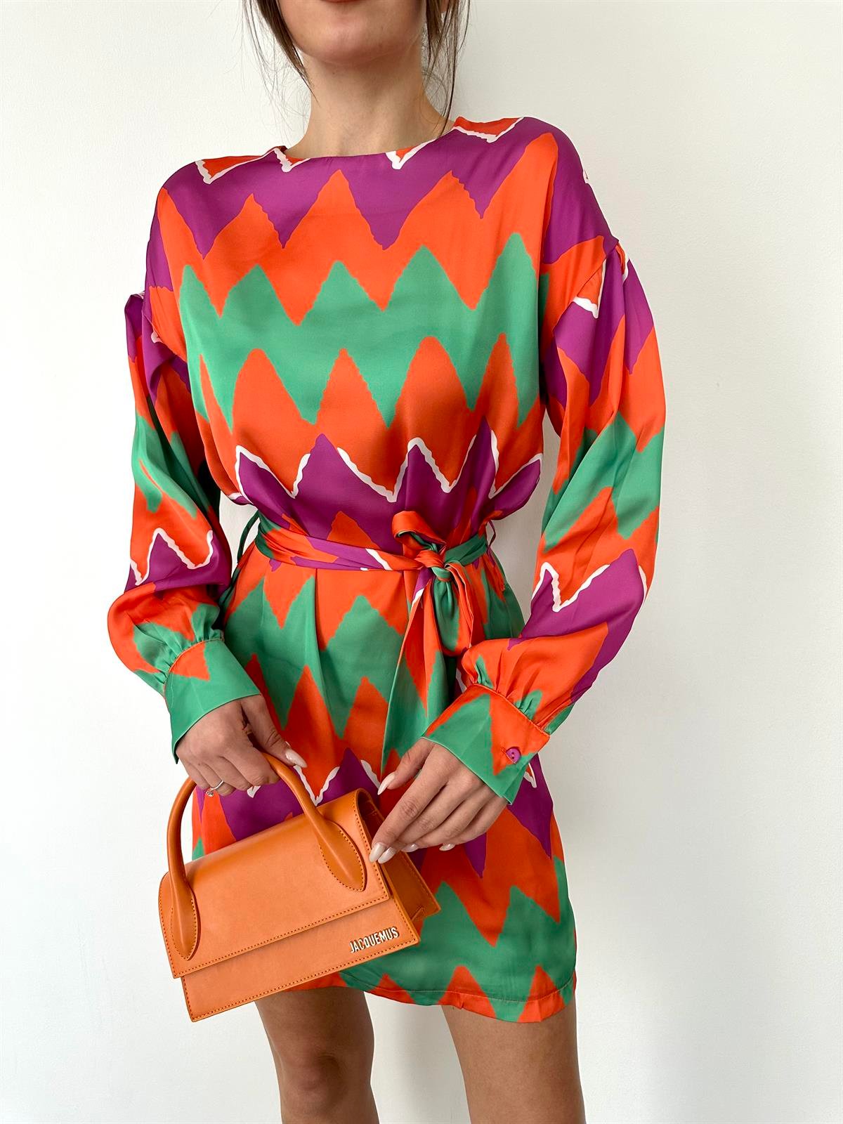 Turuncu  Kemerli Zigzag Saten Elbise