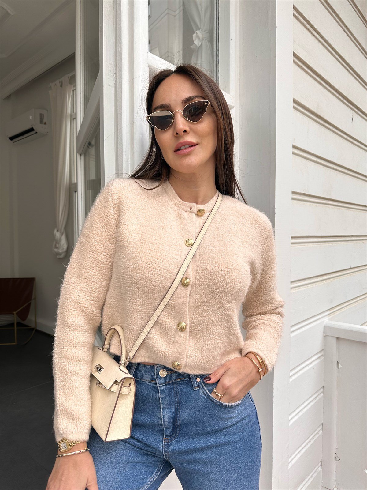 Vanilya  Altın Renk Düğmeli Hırka