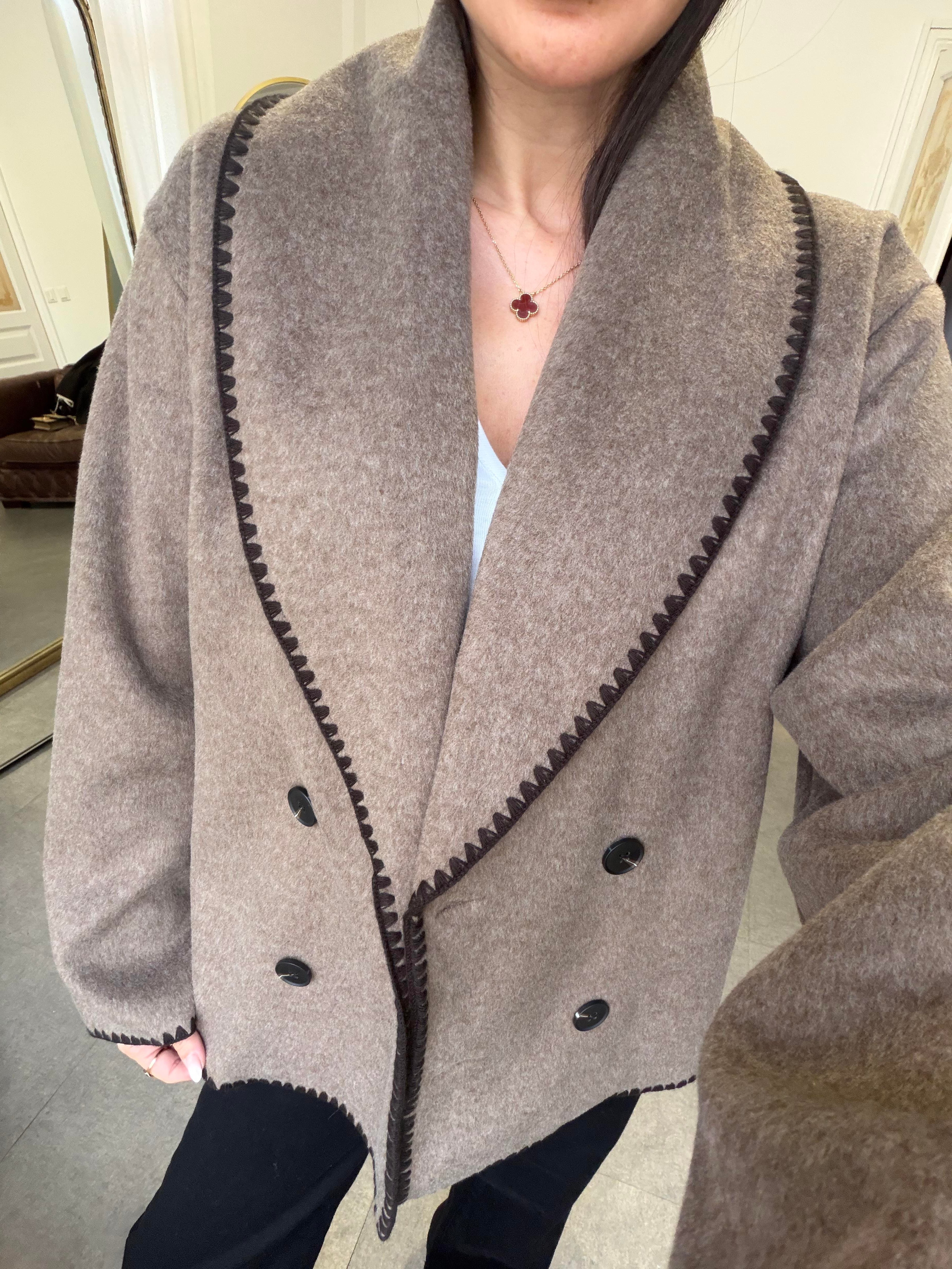 Vizon Dikiş Detaylı Ceket