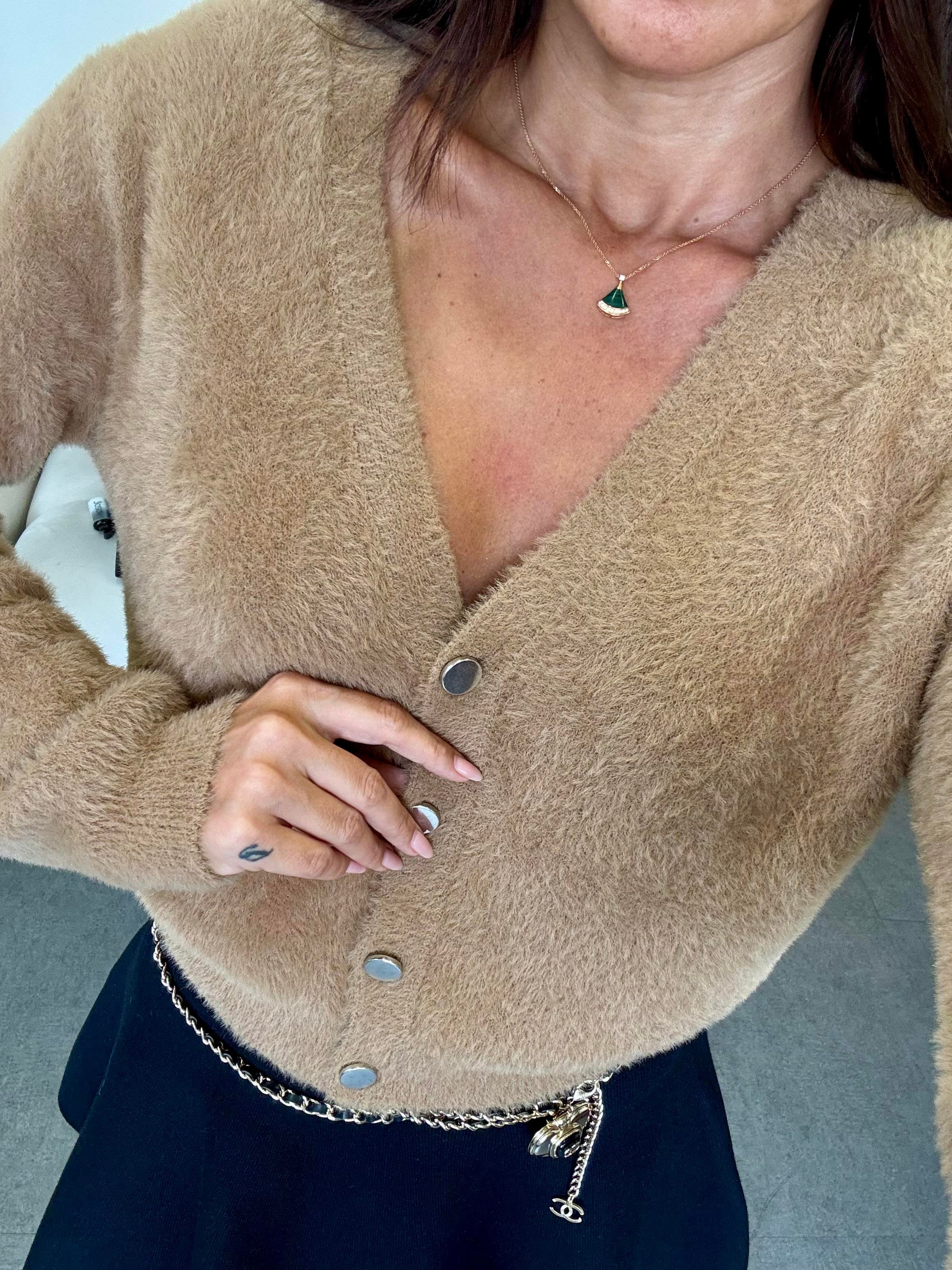 Vizon Düğmeli Sakallı Hırka