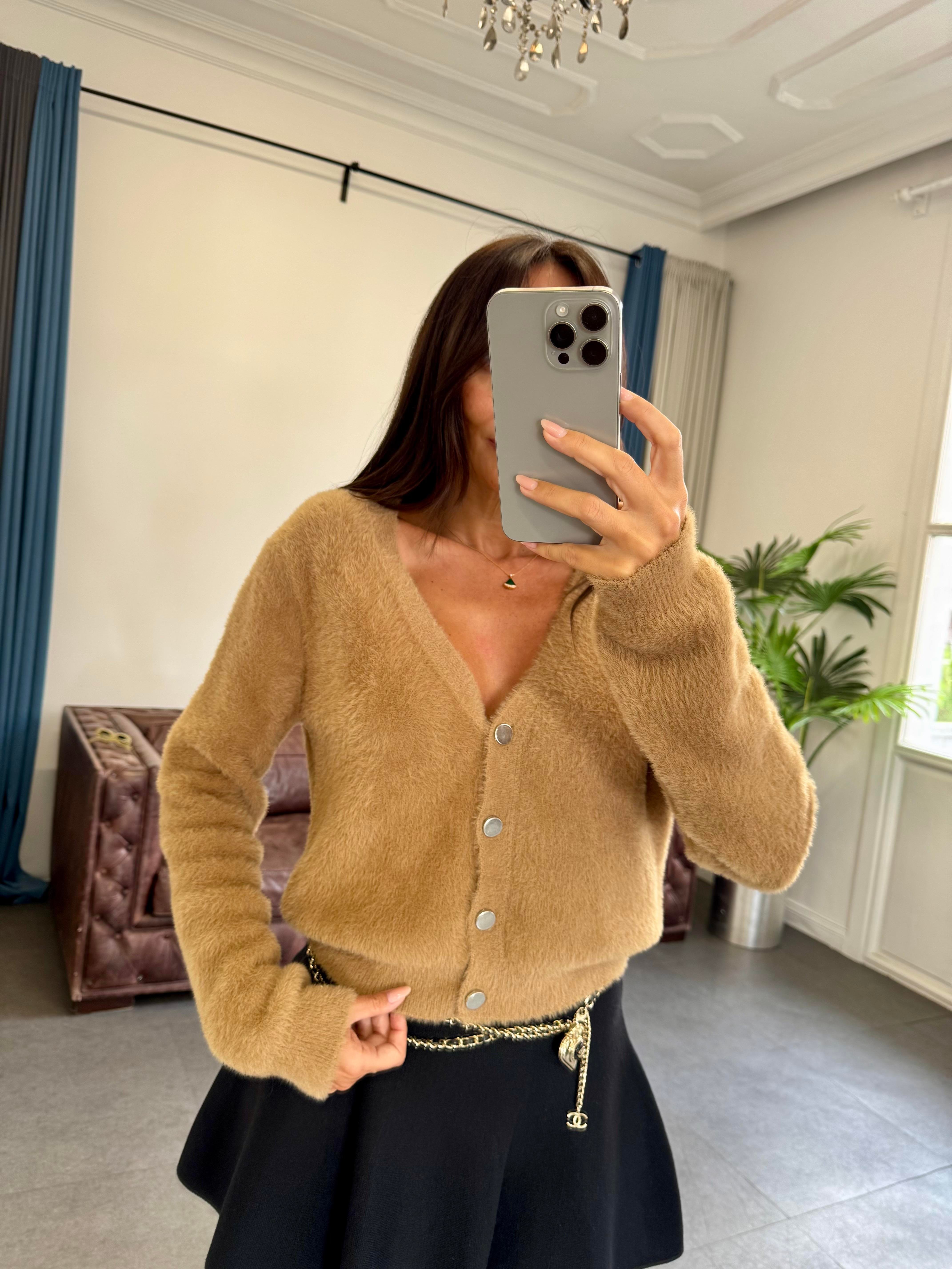 Vizon Düğmeli Sakallı Hırka