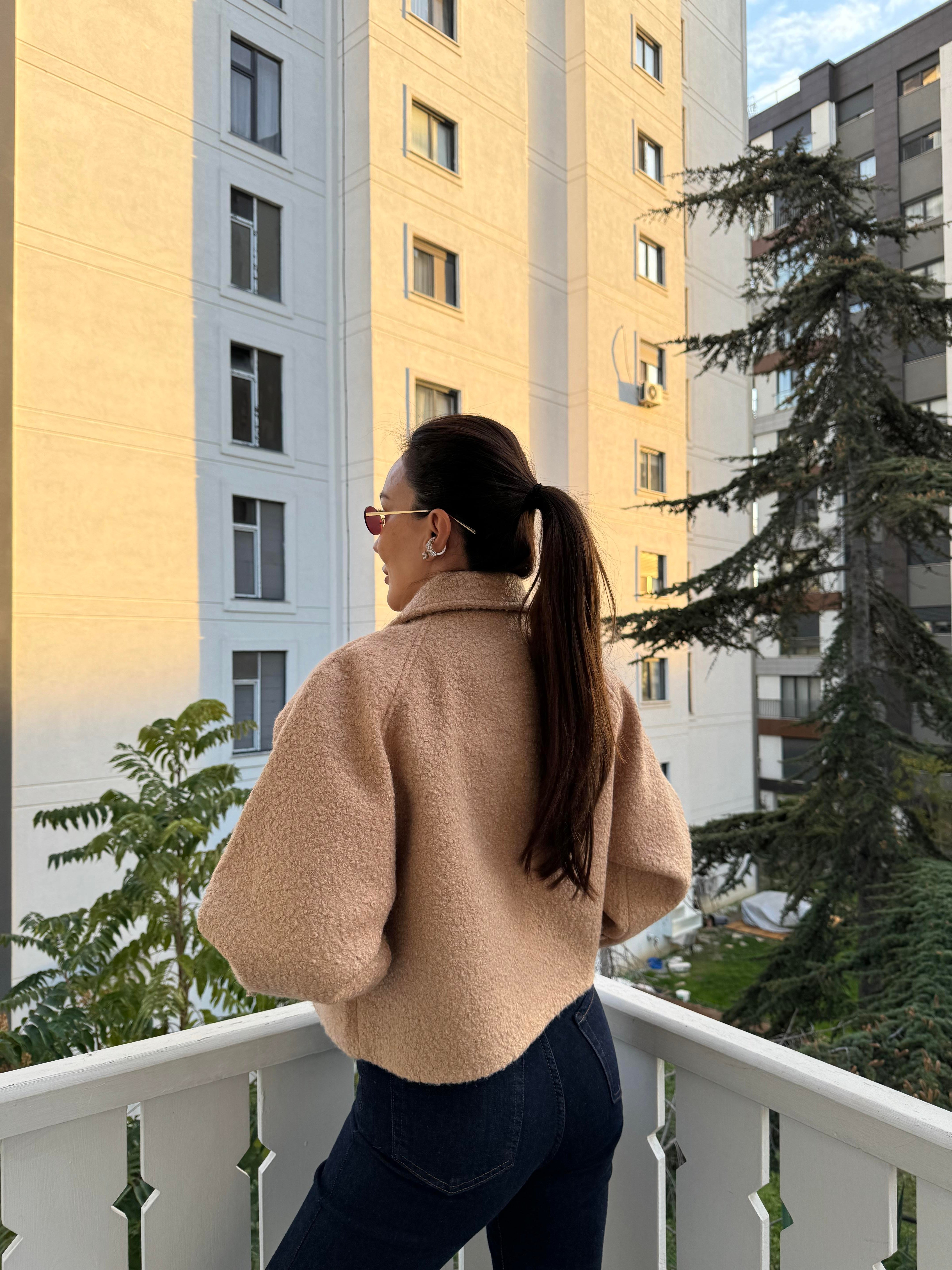 Vizon Kısa Buklet Ceket
