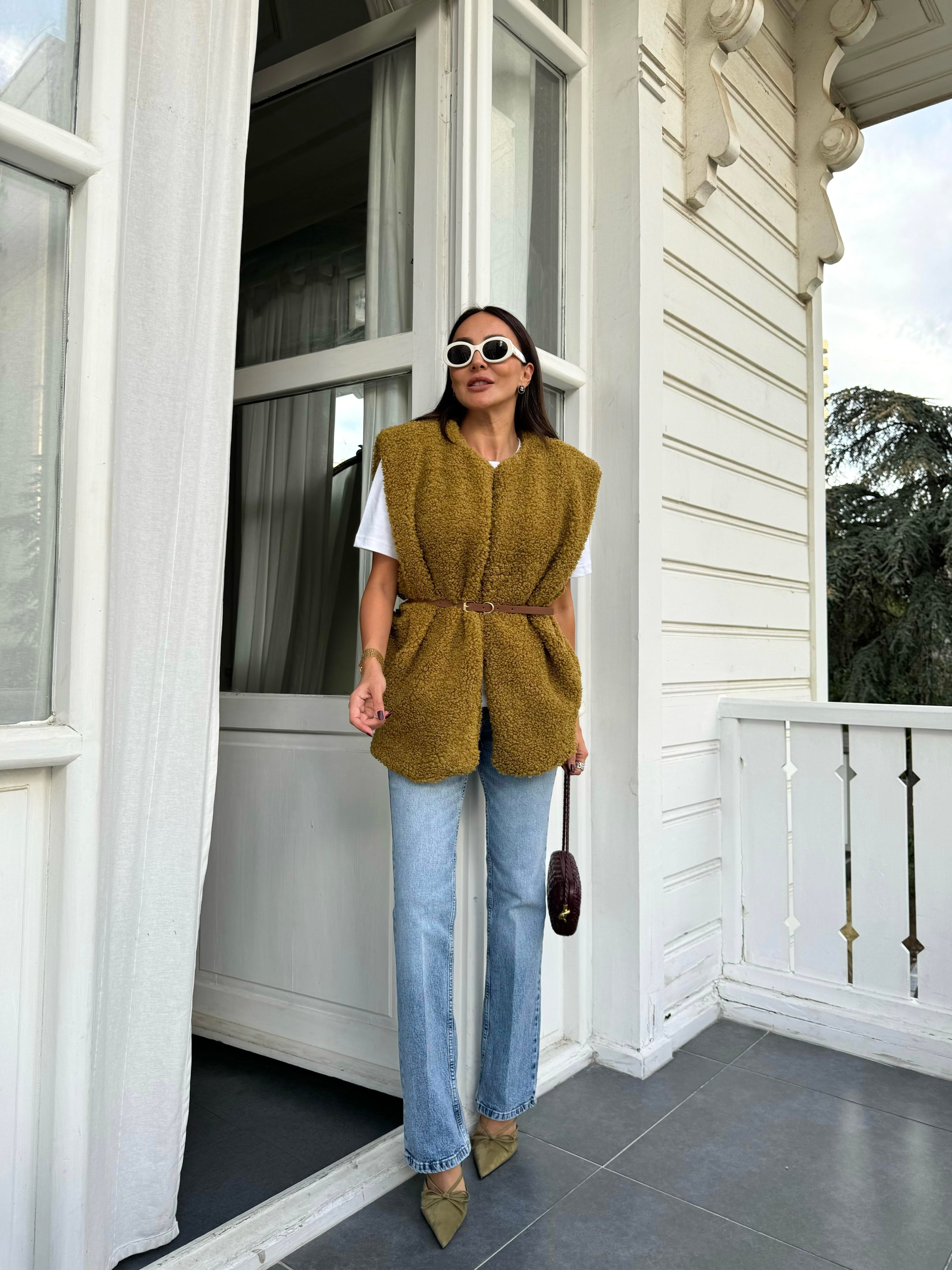 Yağ Yeşili Kuzu Yelek