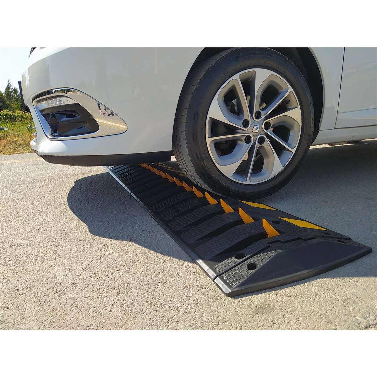 OTOPARK KASİS KAPANI