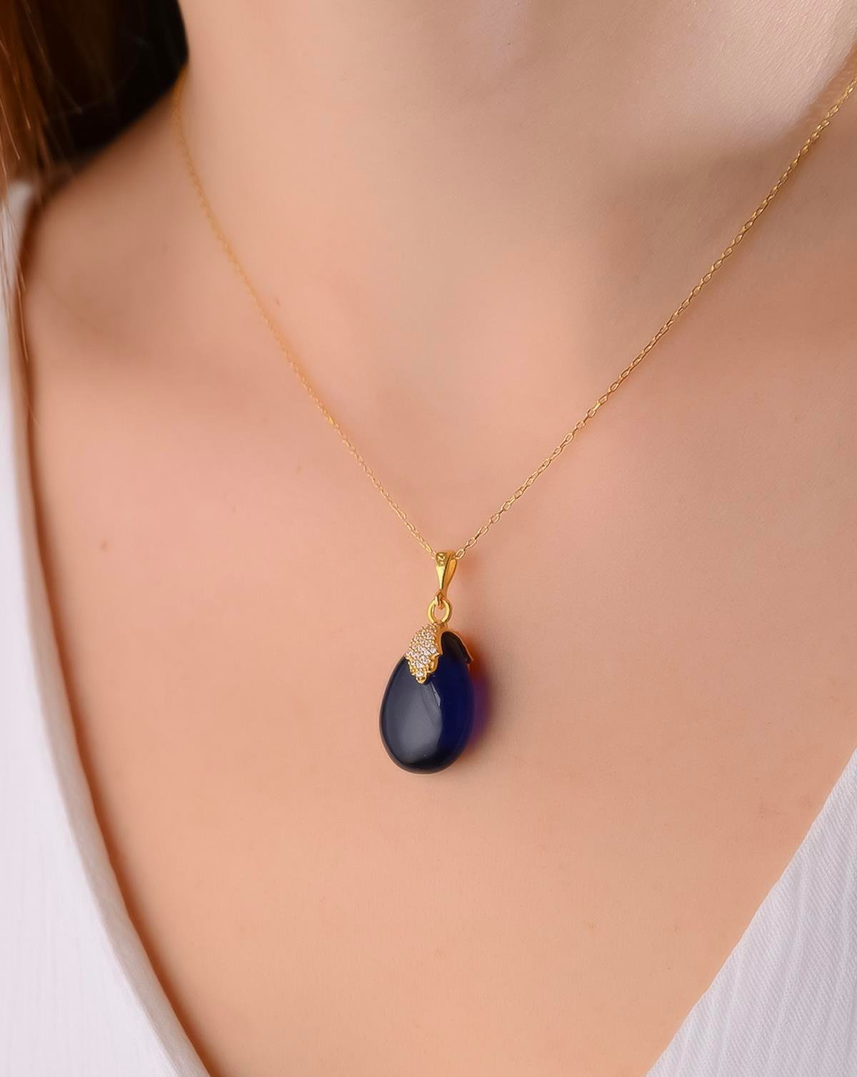 925 Ayar Gümüş Fatma'nın Eli Mavi Kehribar Kolye