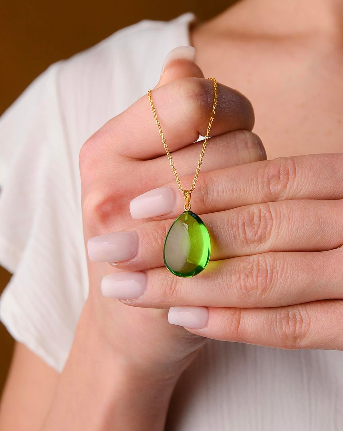 925 Ayar Gümüş Özel Seri Yeşil Kehribar Kolye