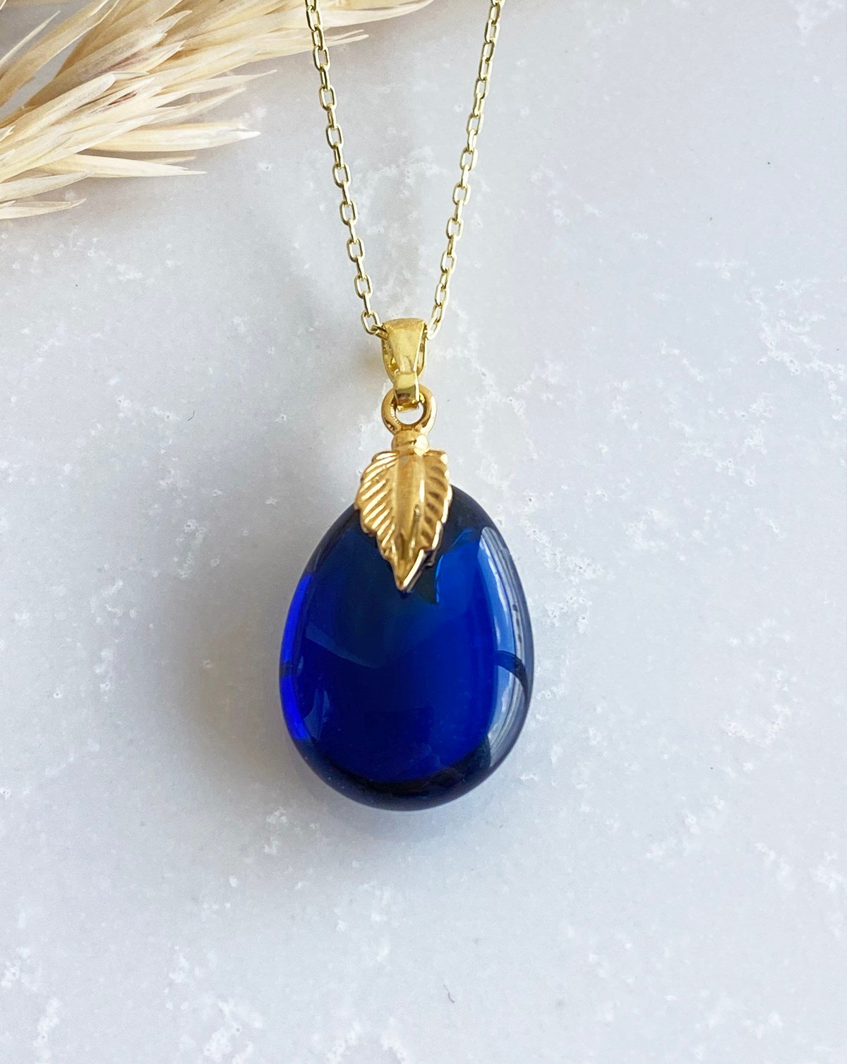 925 Ayar Gümüş Özel Tasarım Mavi Kehribar Kolye