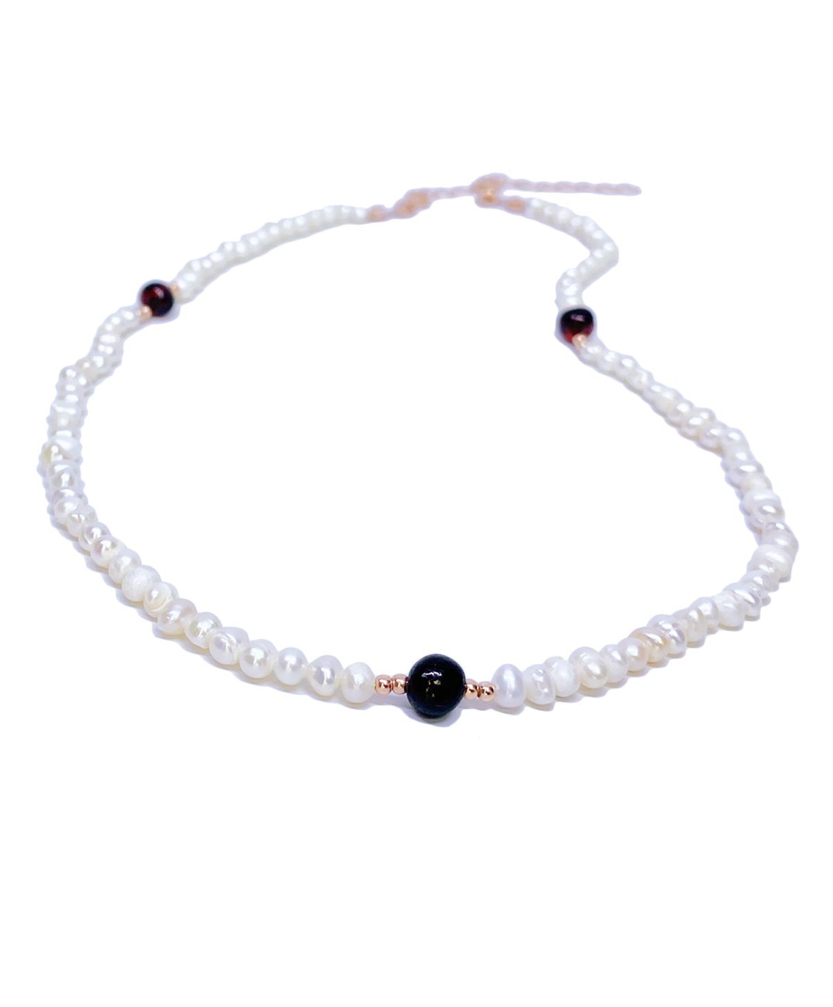 İncili Gümüş Zincirli Vişne Rengi Anne Kehribar Kolye