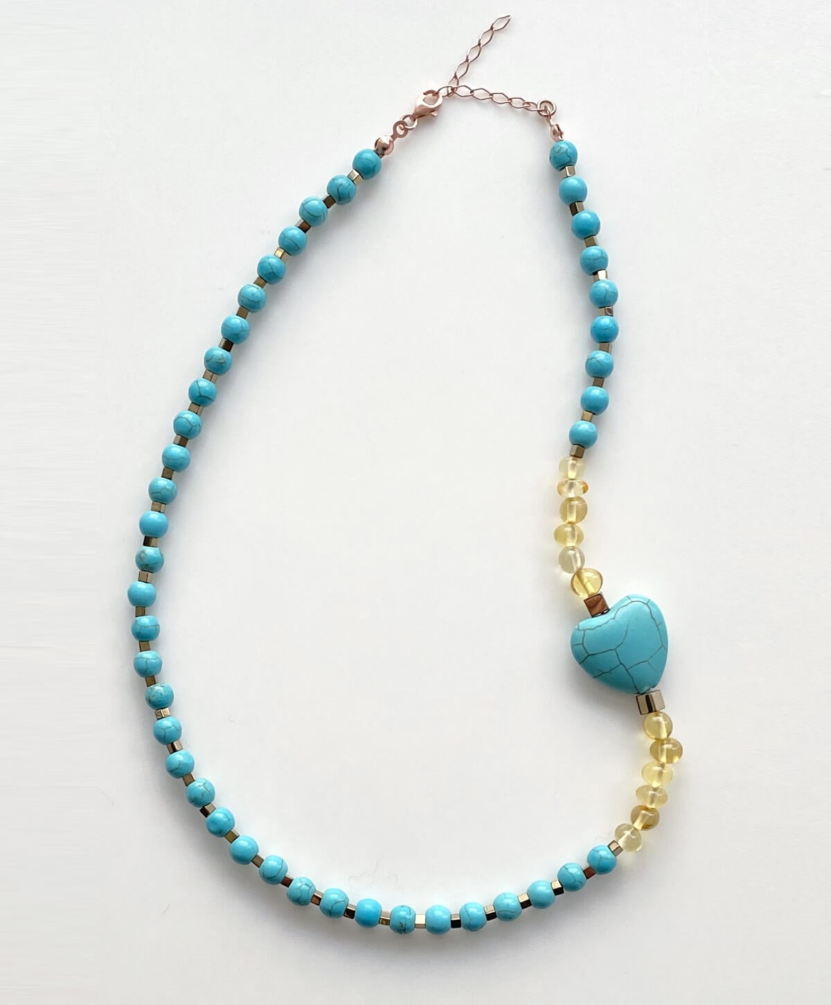 Kalp Turkuaz Taşlı Limon Rengi Kehribar Kolye