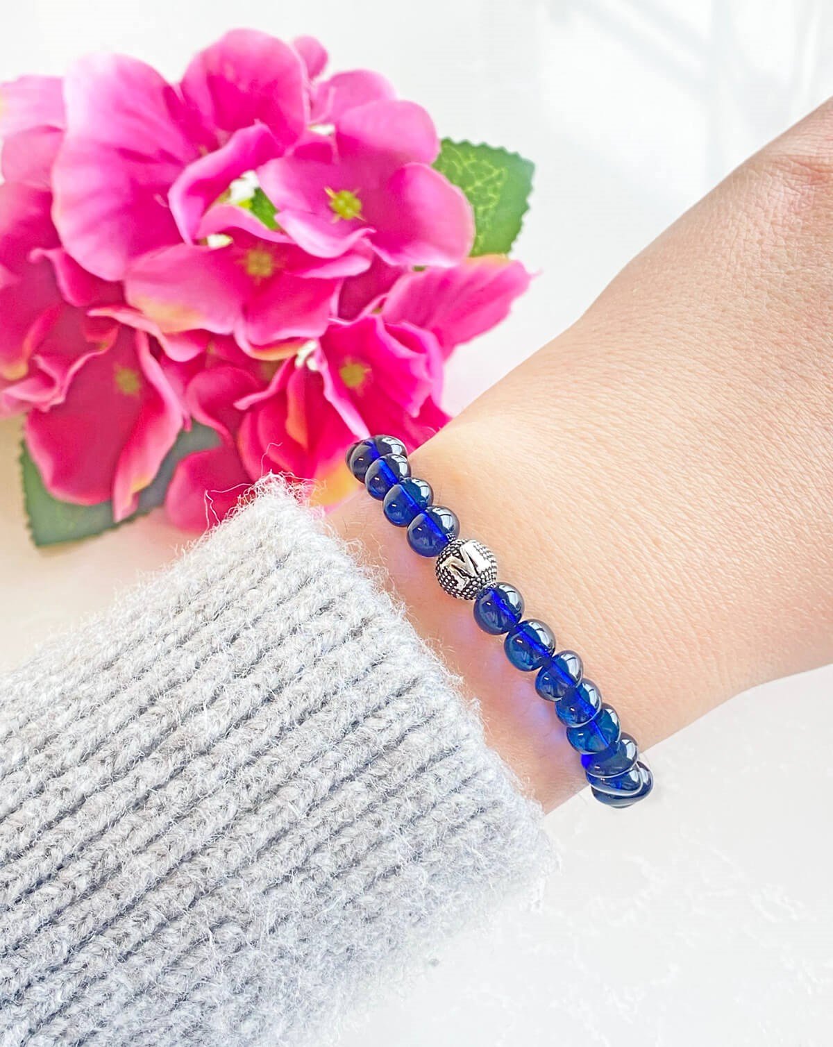 Kişiye Özel Harfli Mavi Renk Kehribar Bileklik