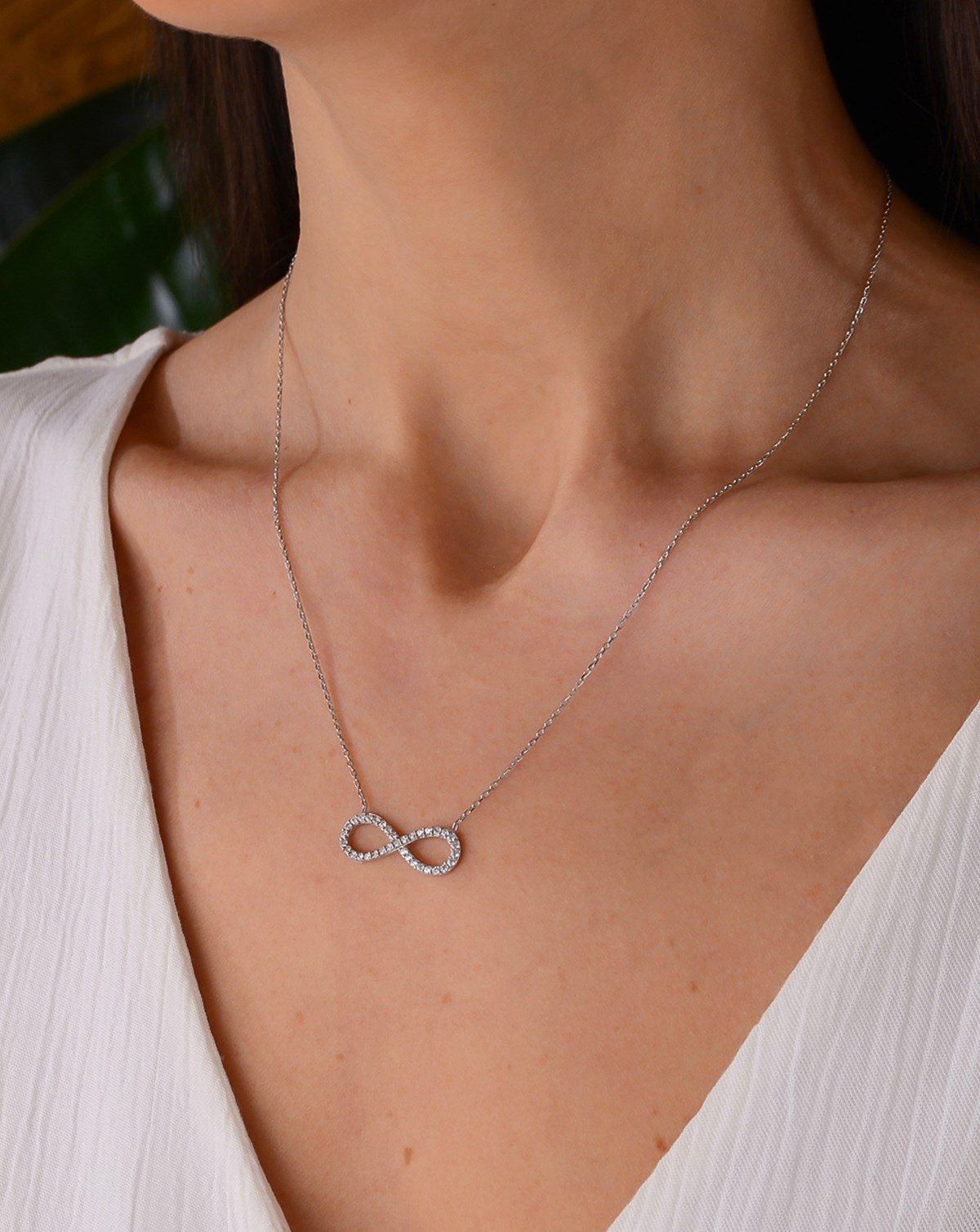 Zirkon Taşlı Sonsuzluk Gümüş Kolye