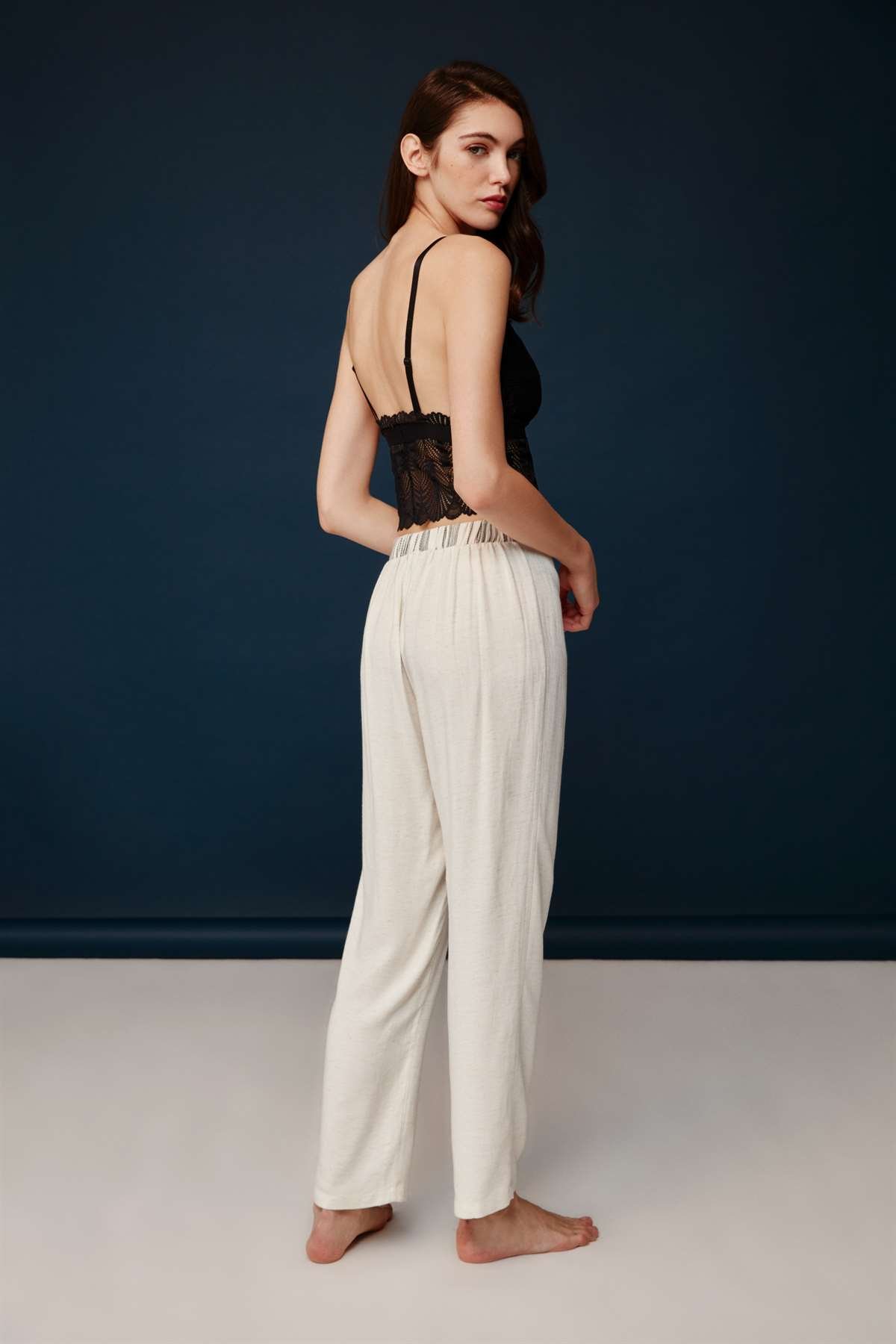 Bonnie&Clyde - Kadın Ekru Viskon 3 lü Pijama Takımı  - B&C.01.30003.23Y 221