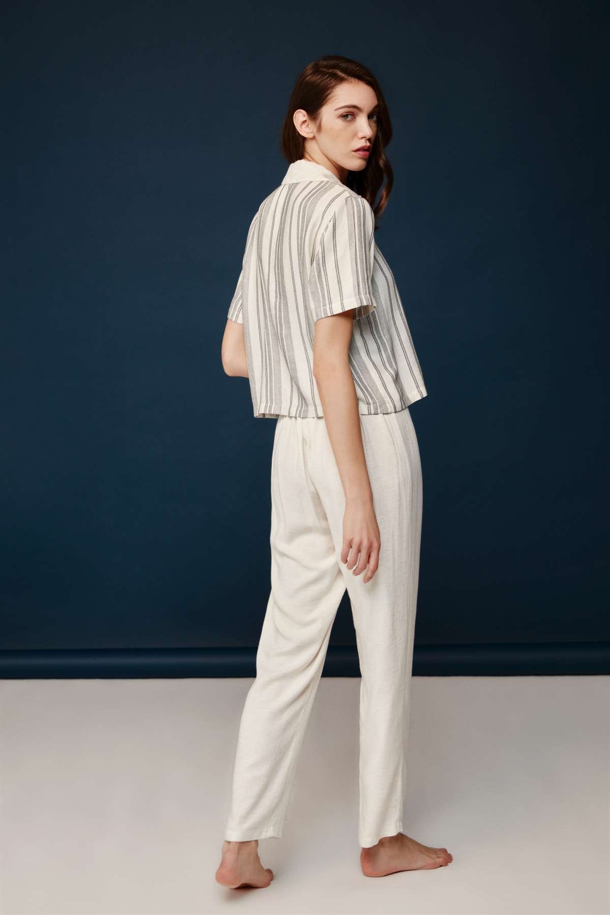 Bonnie&Clyde - Kadın Ekru Viskon 3 lü Pijama Takımı  - B&C.01.30003.23Y 221