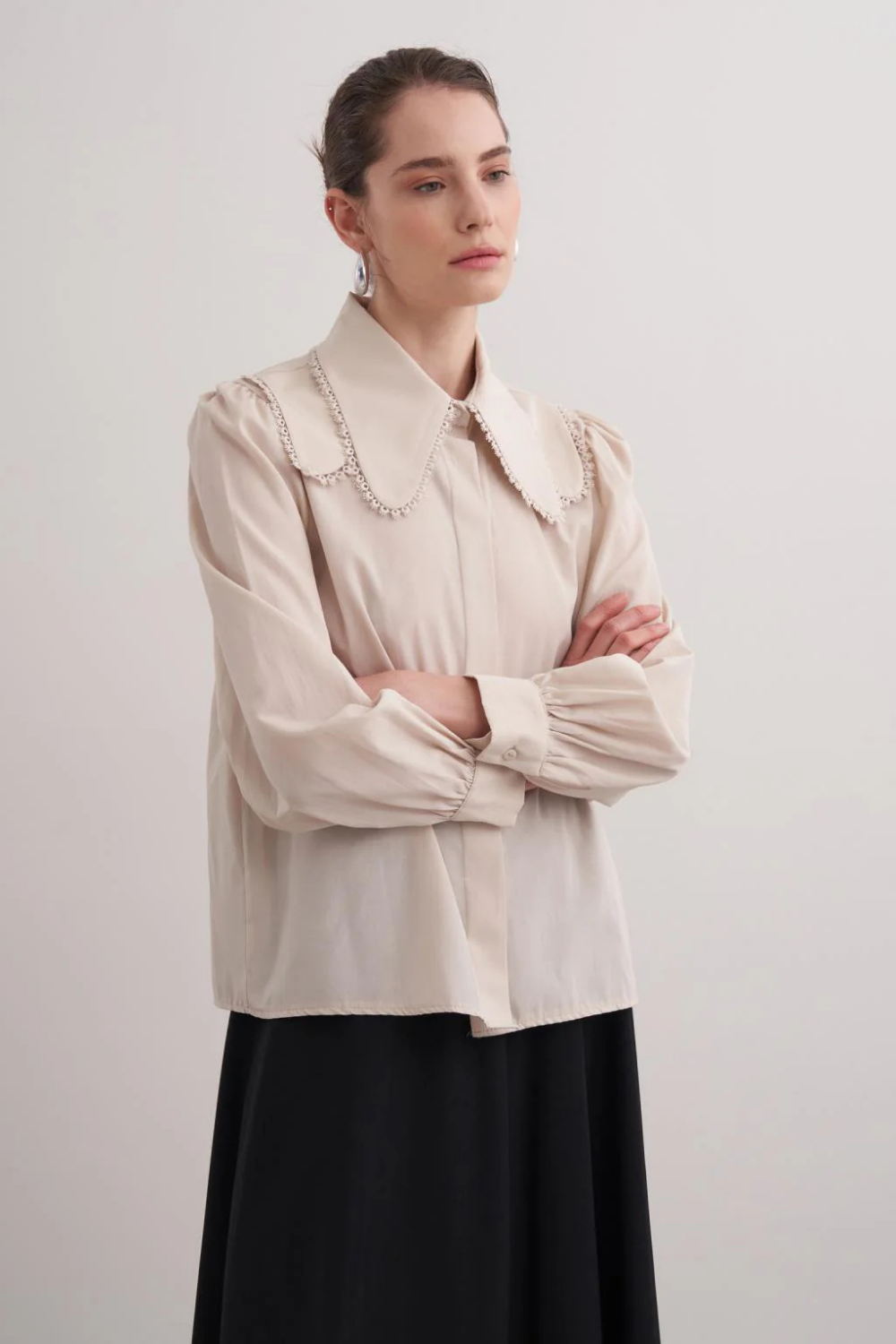 Bebe Yaka Gömlek Bej