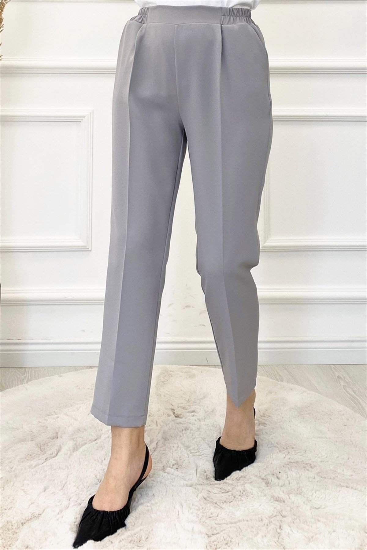 Beli Lastikli Dar Paça Kumaş Pantolon-Gri