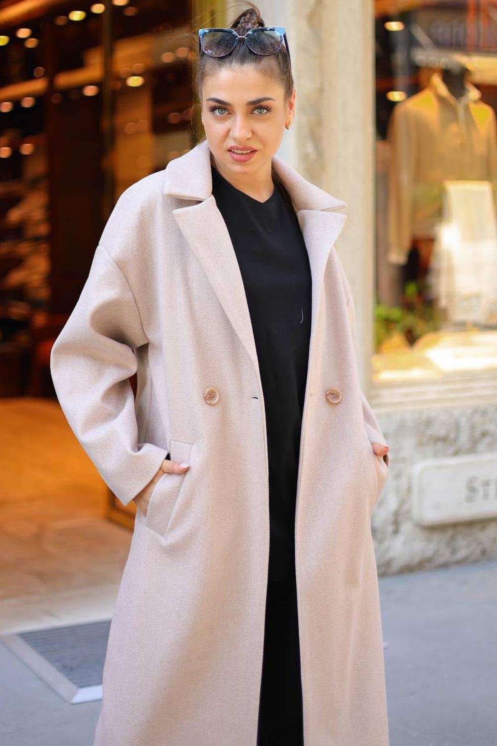 Çift Düğmeli Kaşe Kaban Bej