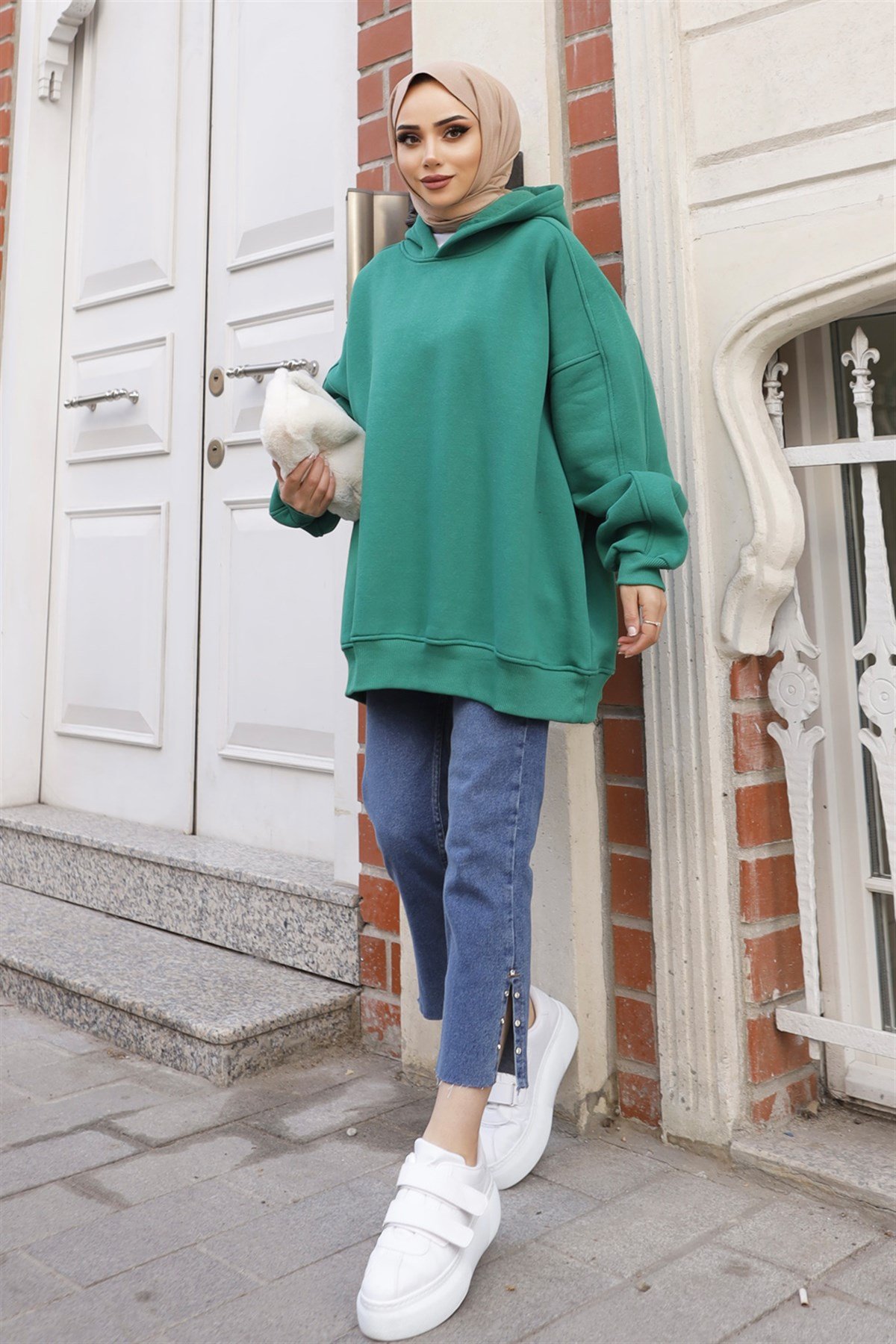 Omzu Düşük Kapüşonlu Sweatshirt Zümrüt Yeşili