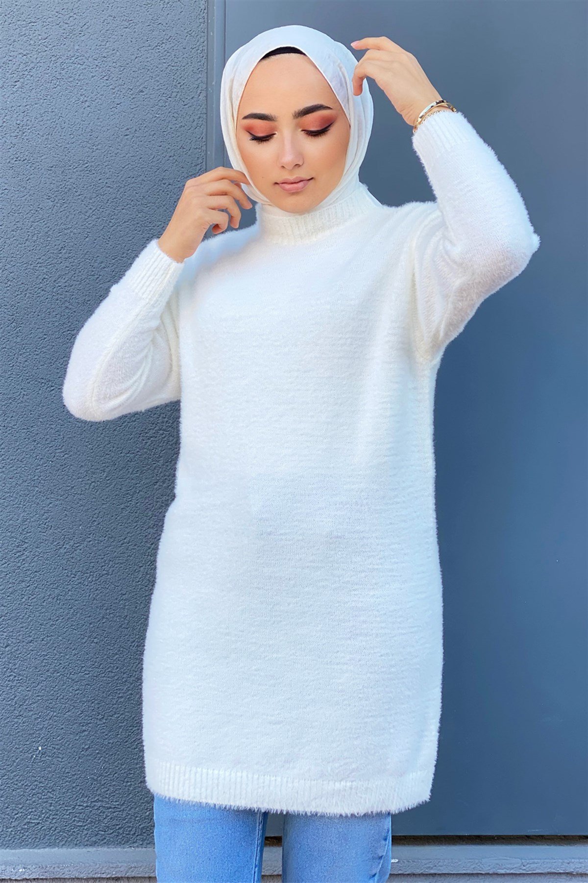 Sakallı Triko Kazak-Ekru