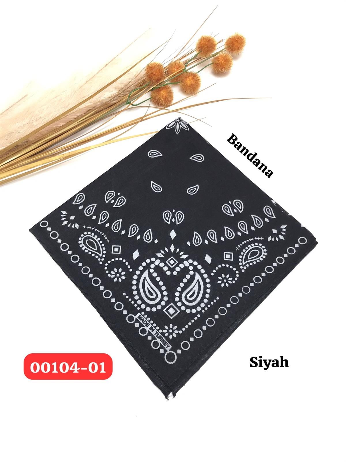 00104 Bandana