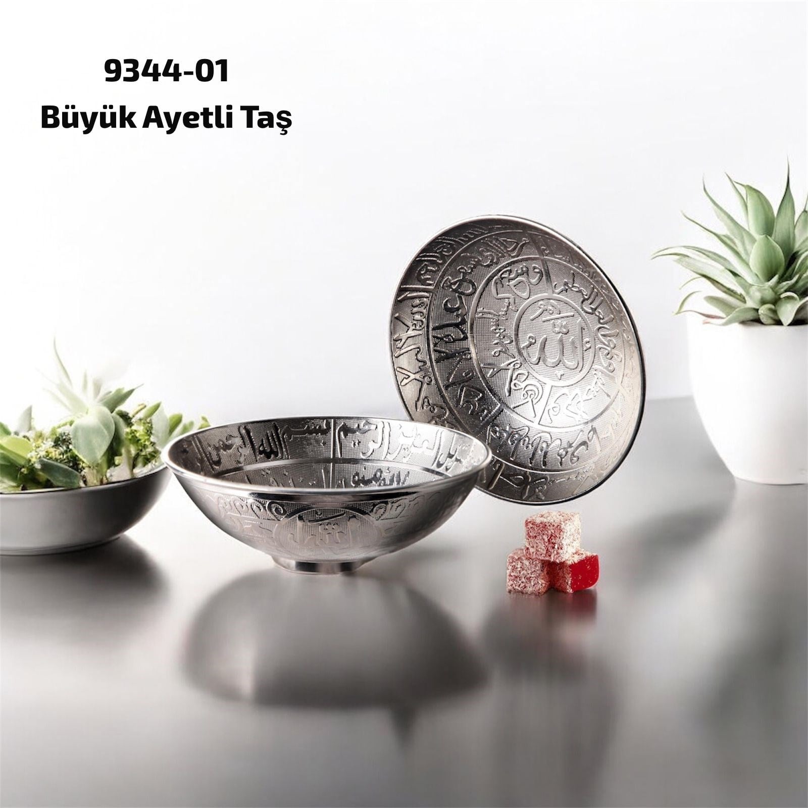 Büyük Ayetli Tas