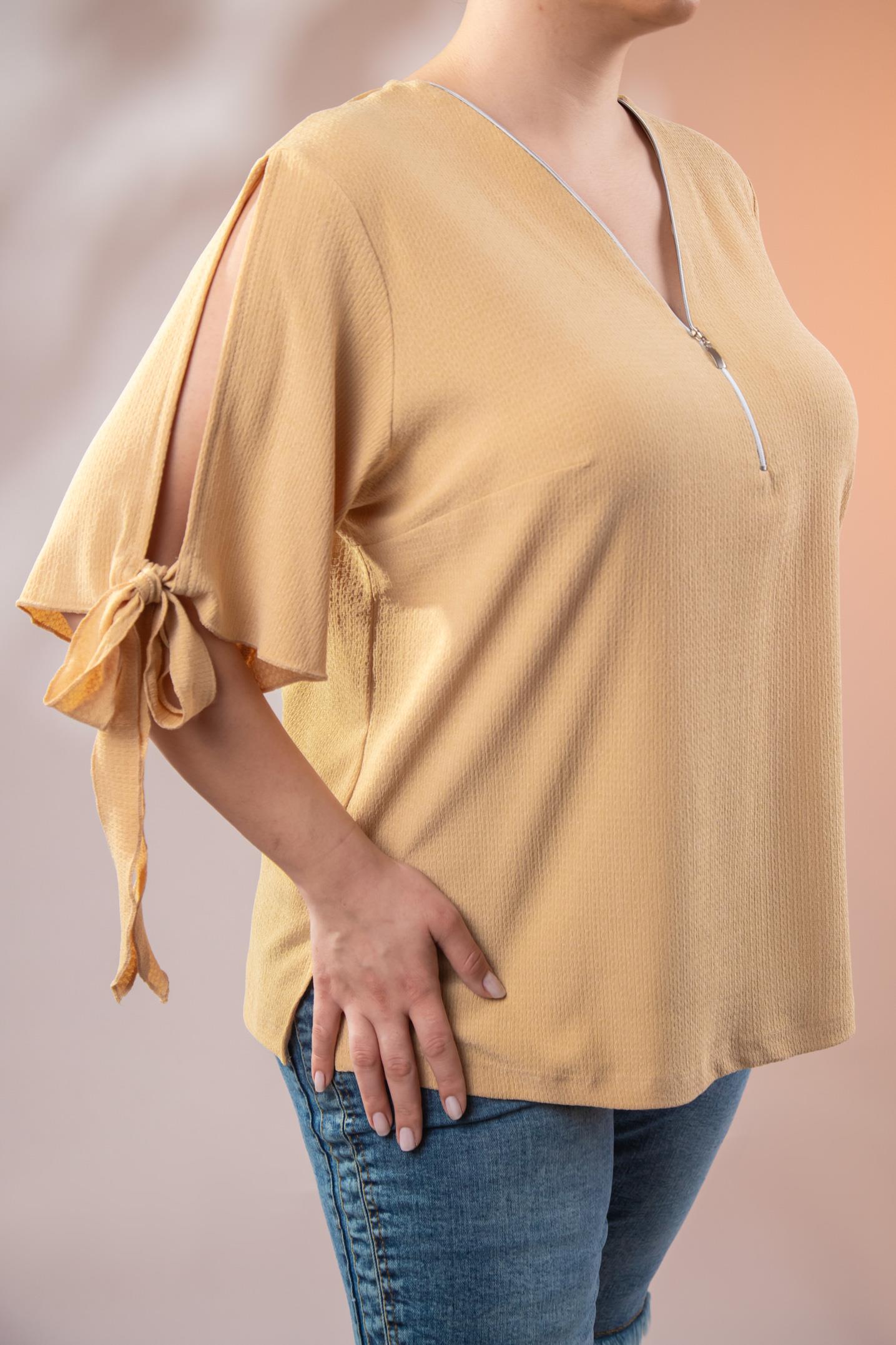 Büyük Beden 1112048 Bürümcüklü Fermuarlı Bluz Camel
