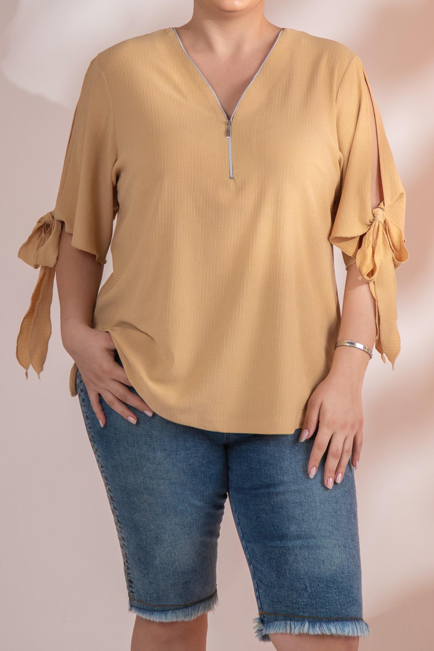 Büyük Beden 1112048 Bürümcüklü Fermuarlı Bluz Camel