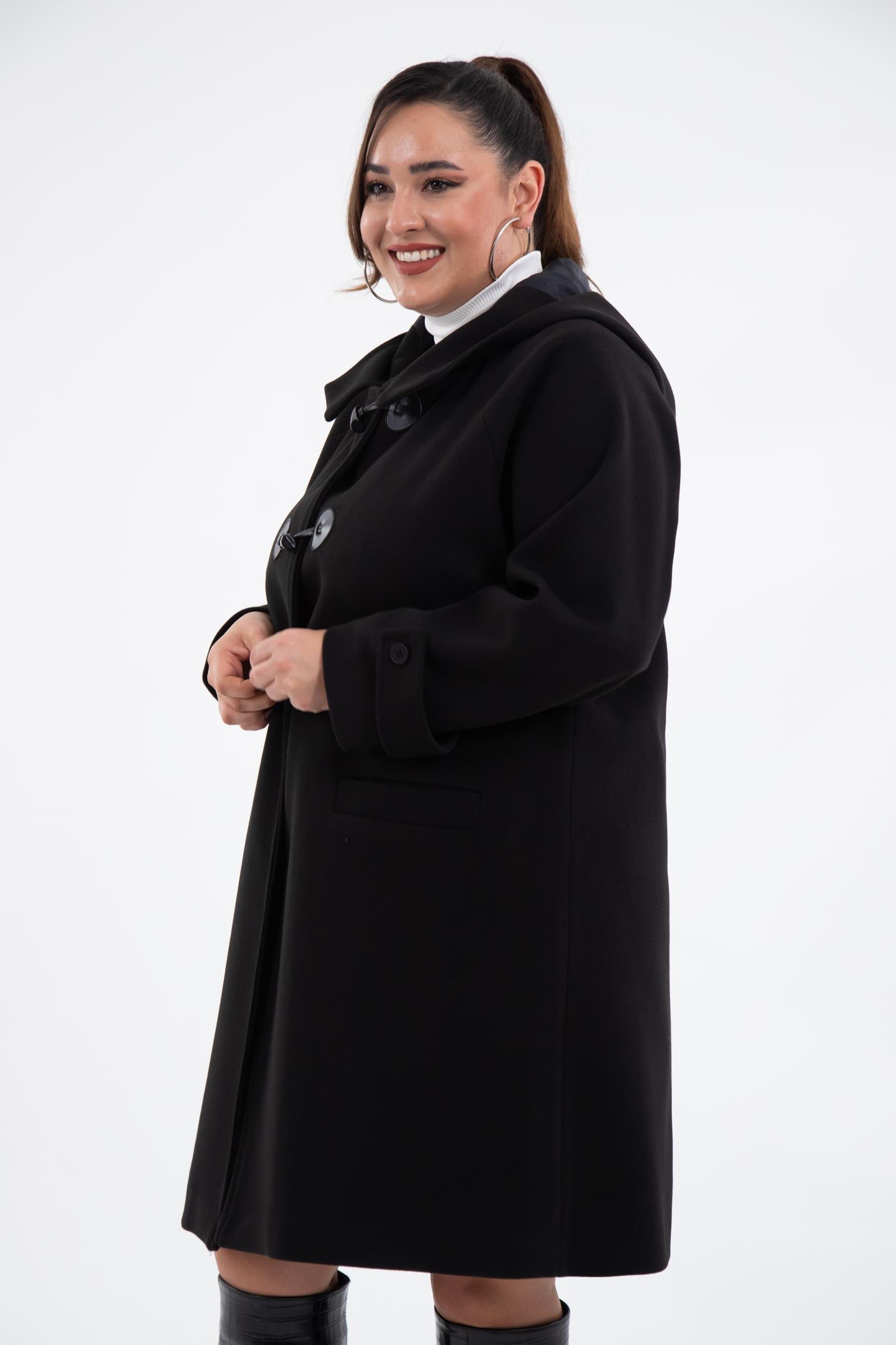 Büyük Beden 122191 Cepli-Düğme Detaylı Kaban Siyah