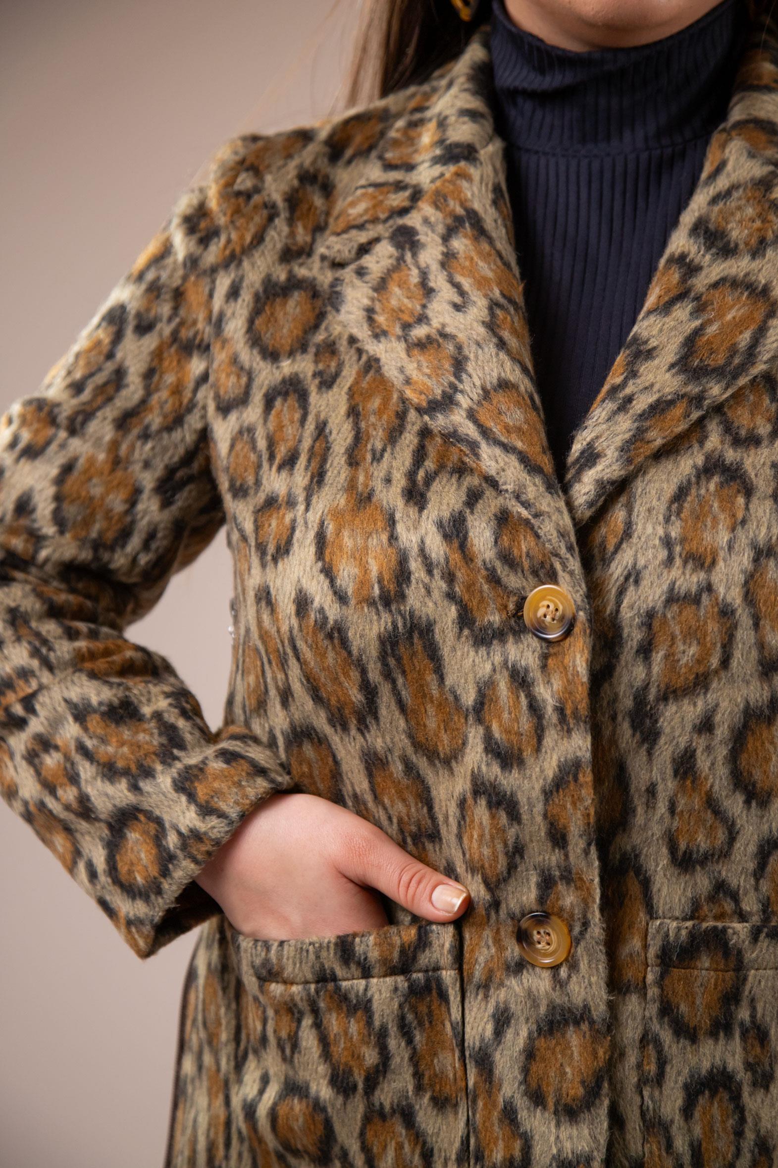 Büyük Beden 12224178 Leopar Desenli Kısa Kaban Kahverengi