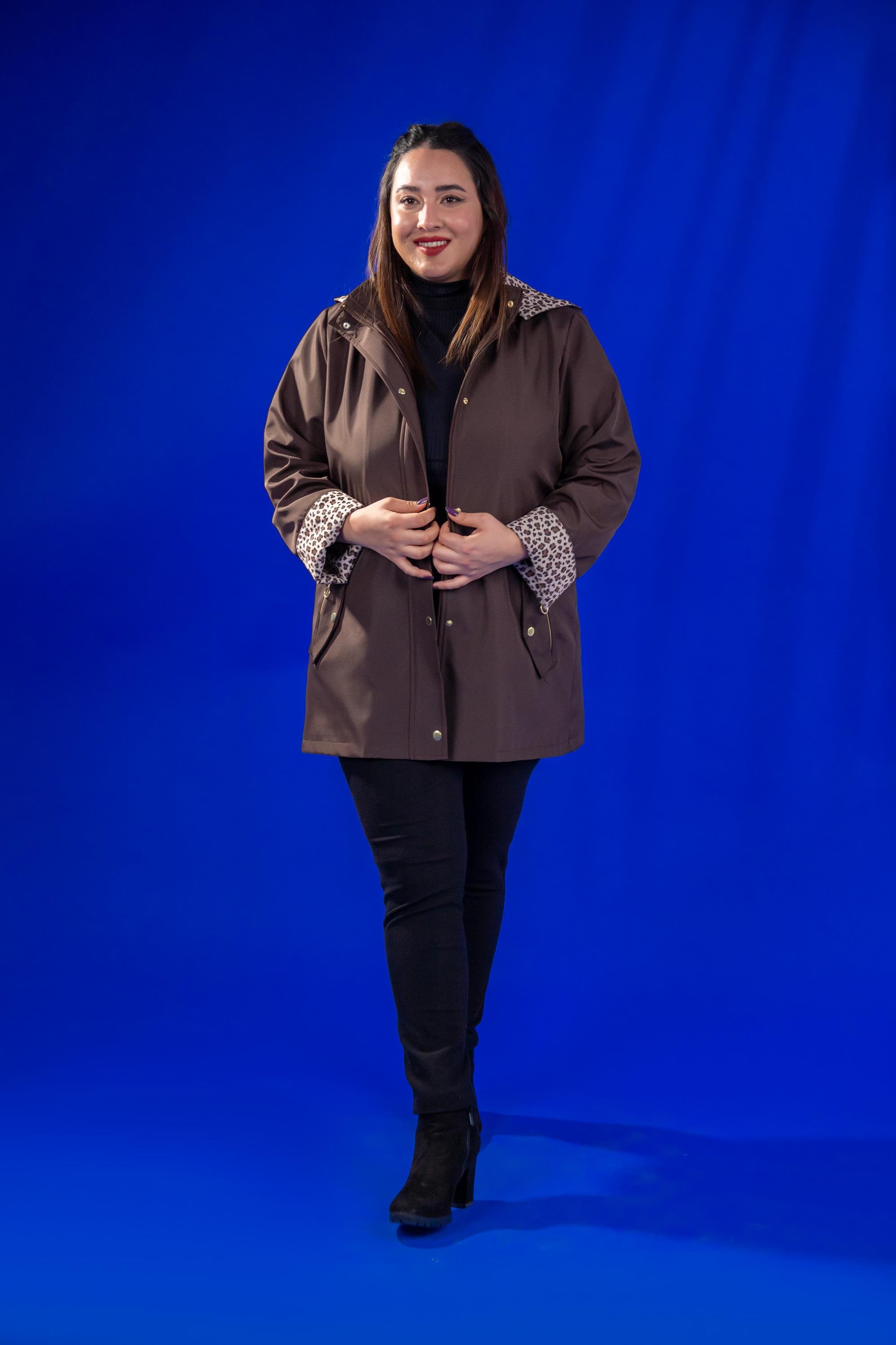 Büyük Beden 1222442 Leoparlı Thomas Yağmurluk Kahverengı