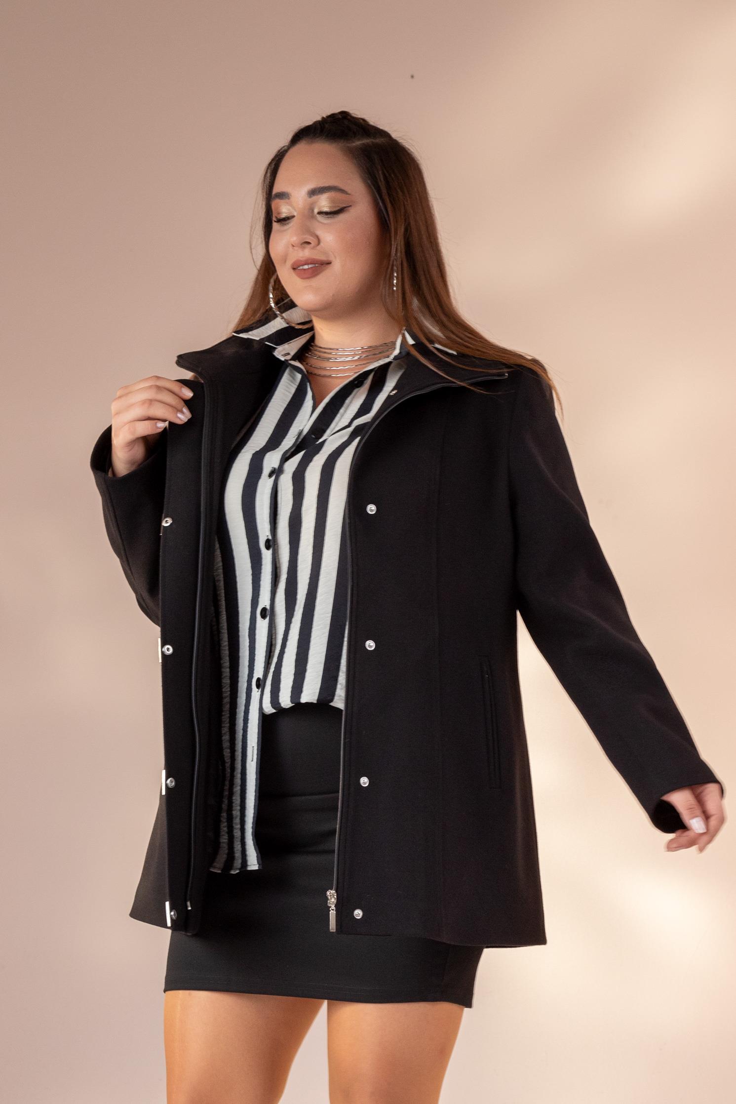 Büyük Beden 2230040 Çıt Çıt Detaylı Kısa Kaban  Siyah