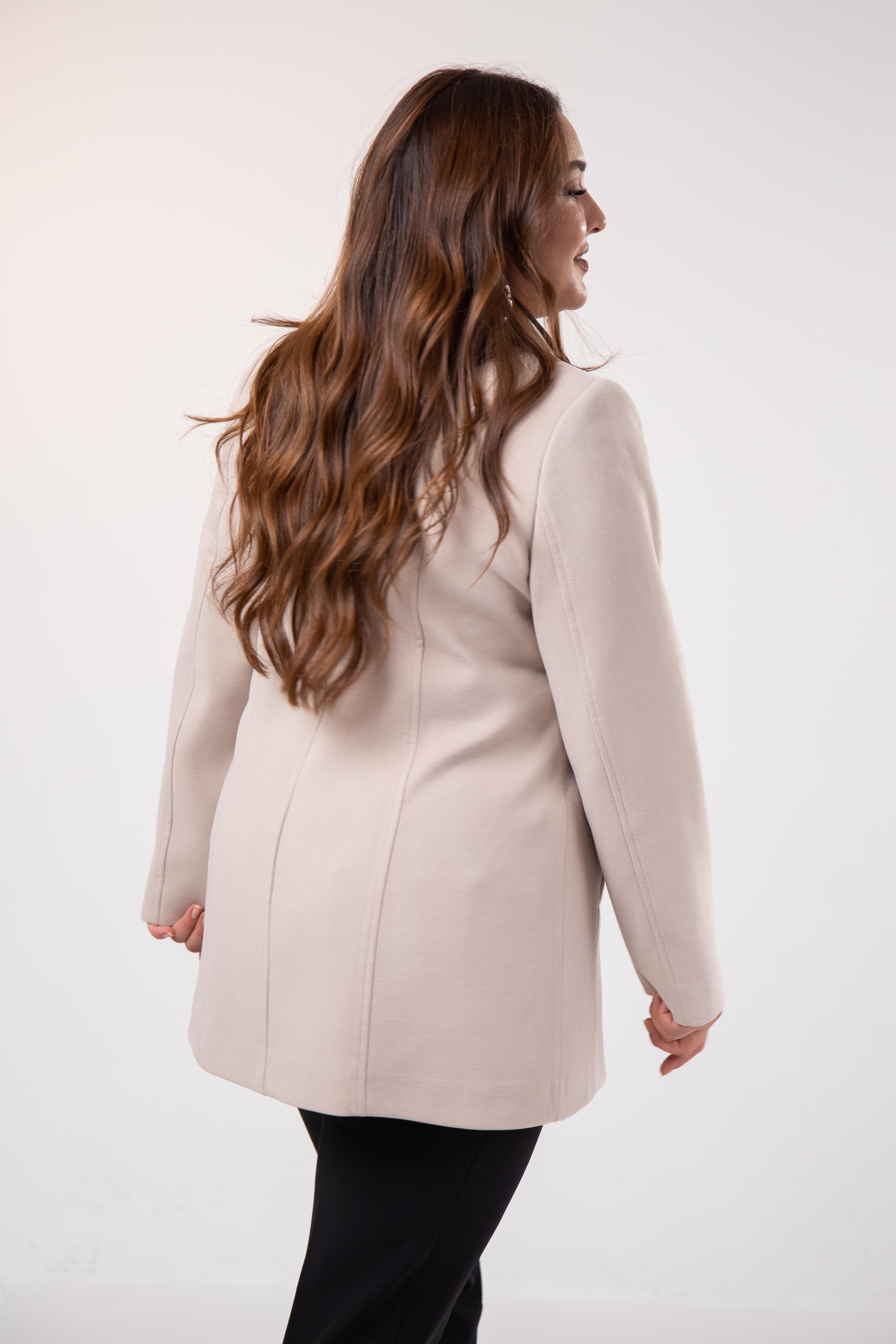 Büyük Beden 2230040 Çıt Çıt Detaylı Kısa Kaban  Bej