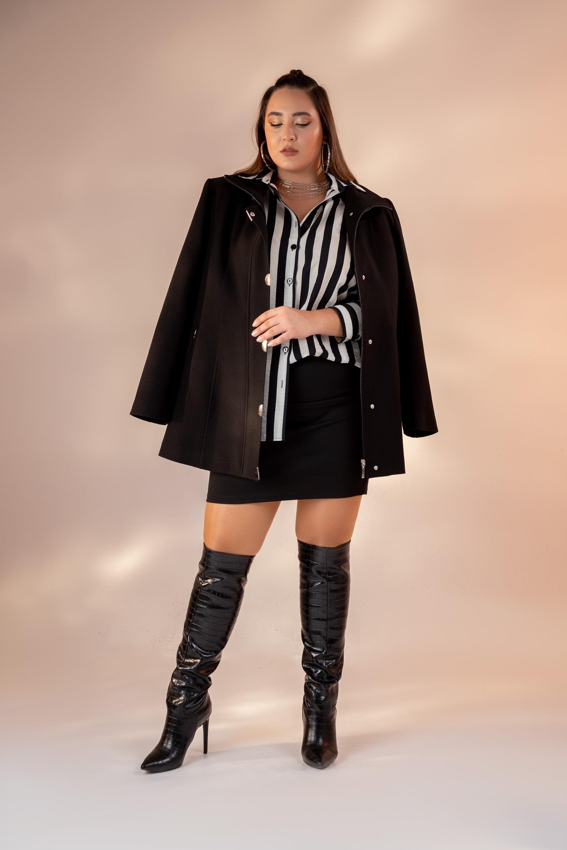 Büyük Beden 2230040 Çıt Çıt Detaylı Kısa Kaban  Siyah