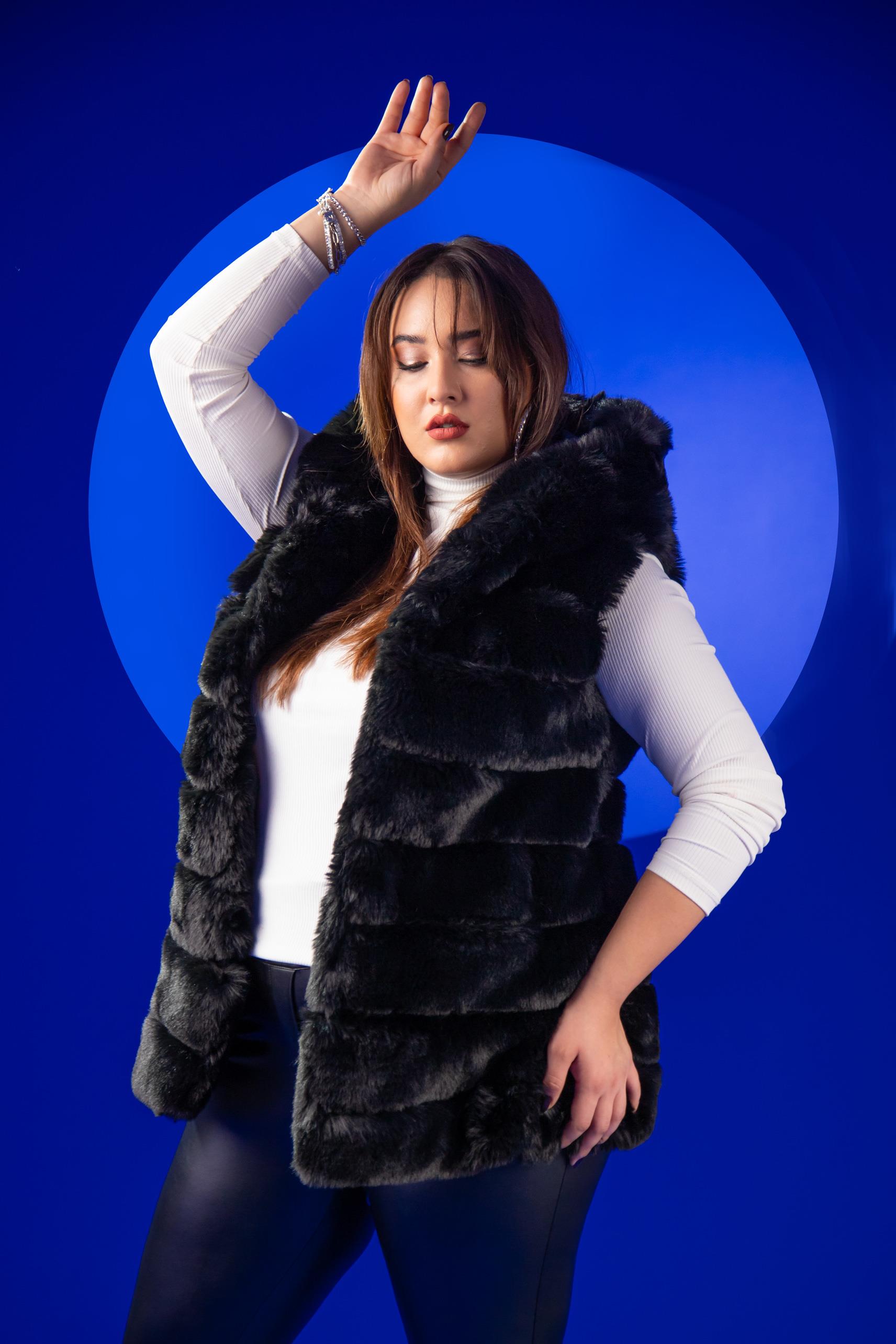 Büyük Beden 22301 Peluş Yelek  Siyah