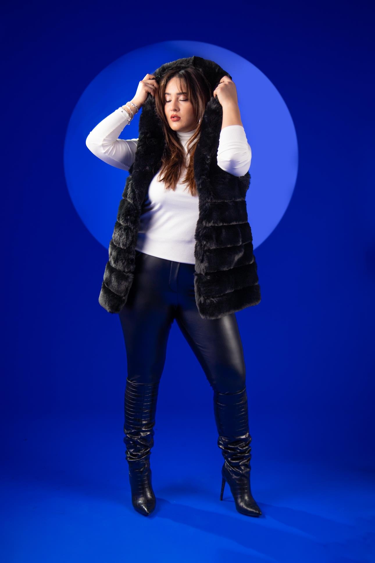 Büyük Beden 22301 Peluş Yelek  Siyah