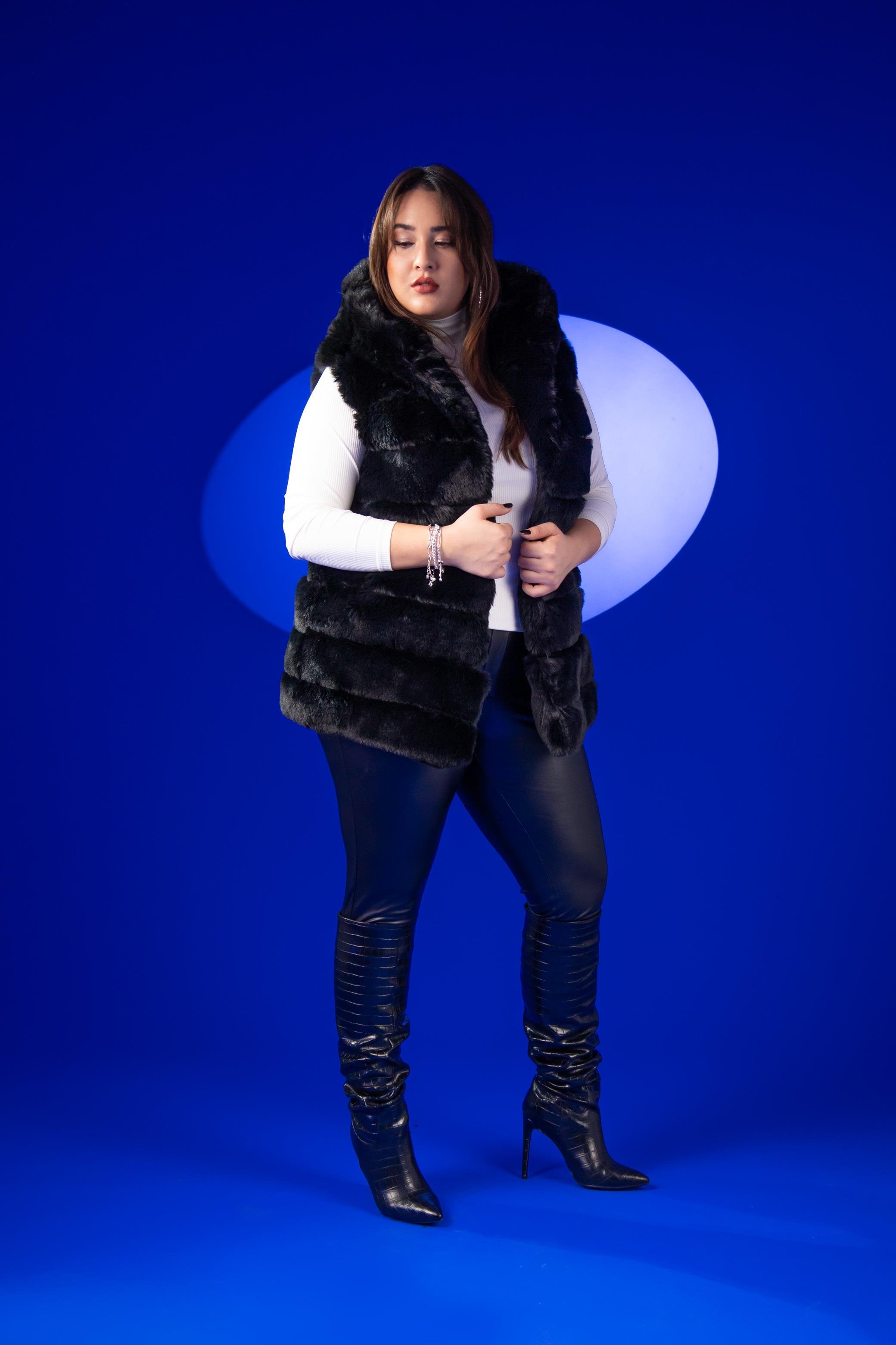 Büyük Beden 22301 Peluş Yelek  Siyah