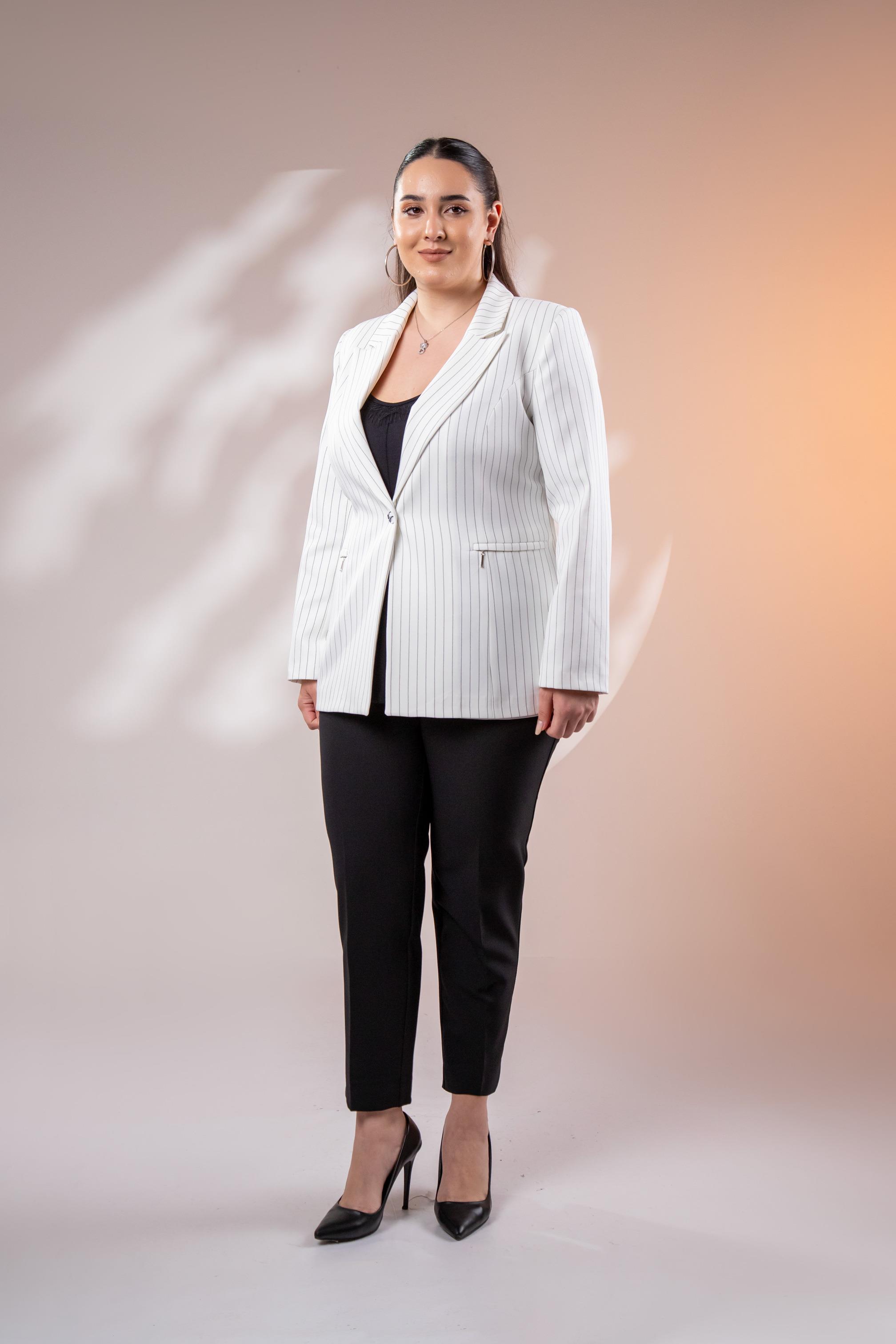 Büyük Beden 2234741 Çizgili Blazer Ceket  Beyaz