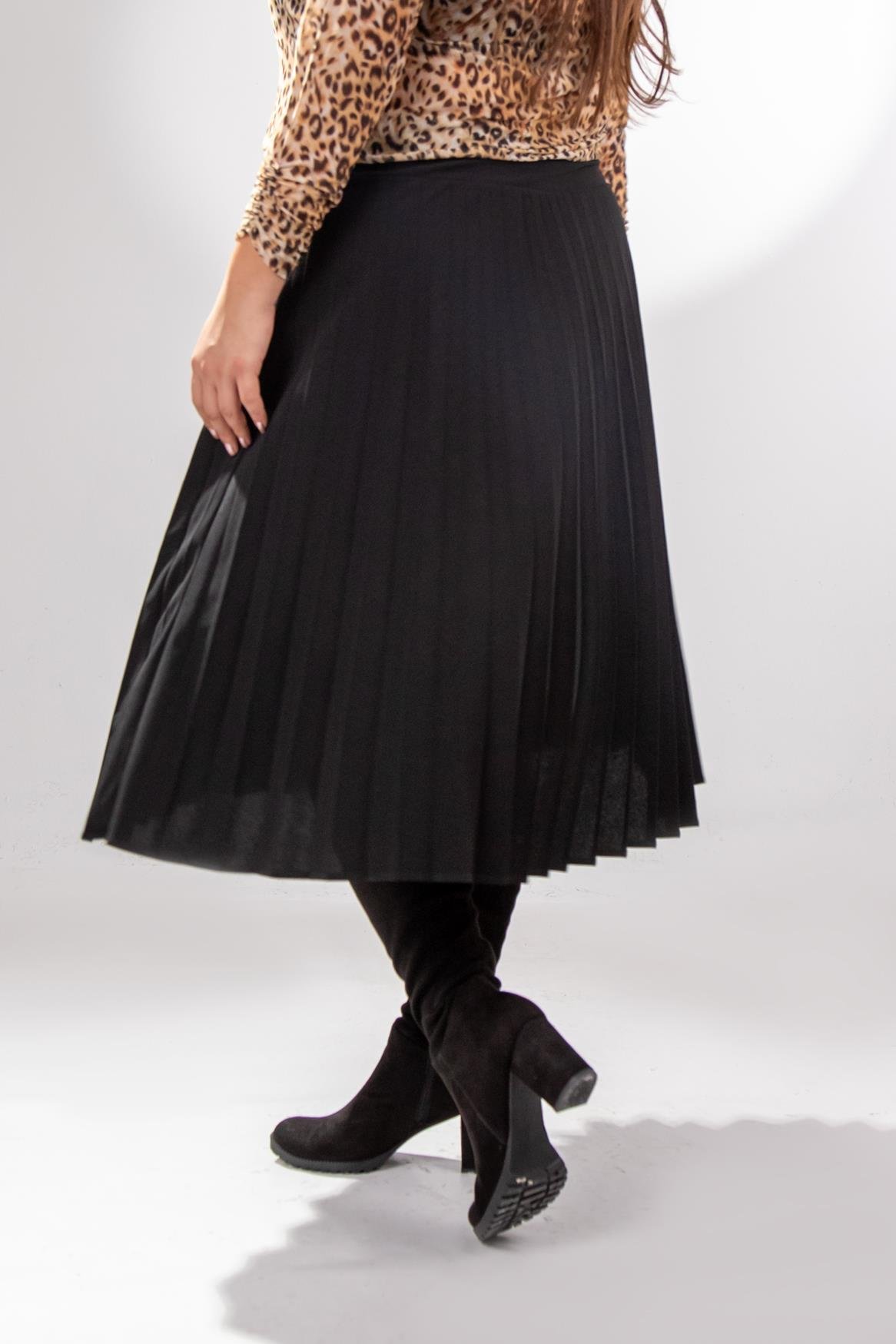 Büyük Beden 2237000 Pliseli Etek Siyah