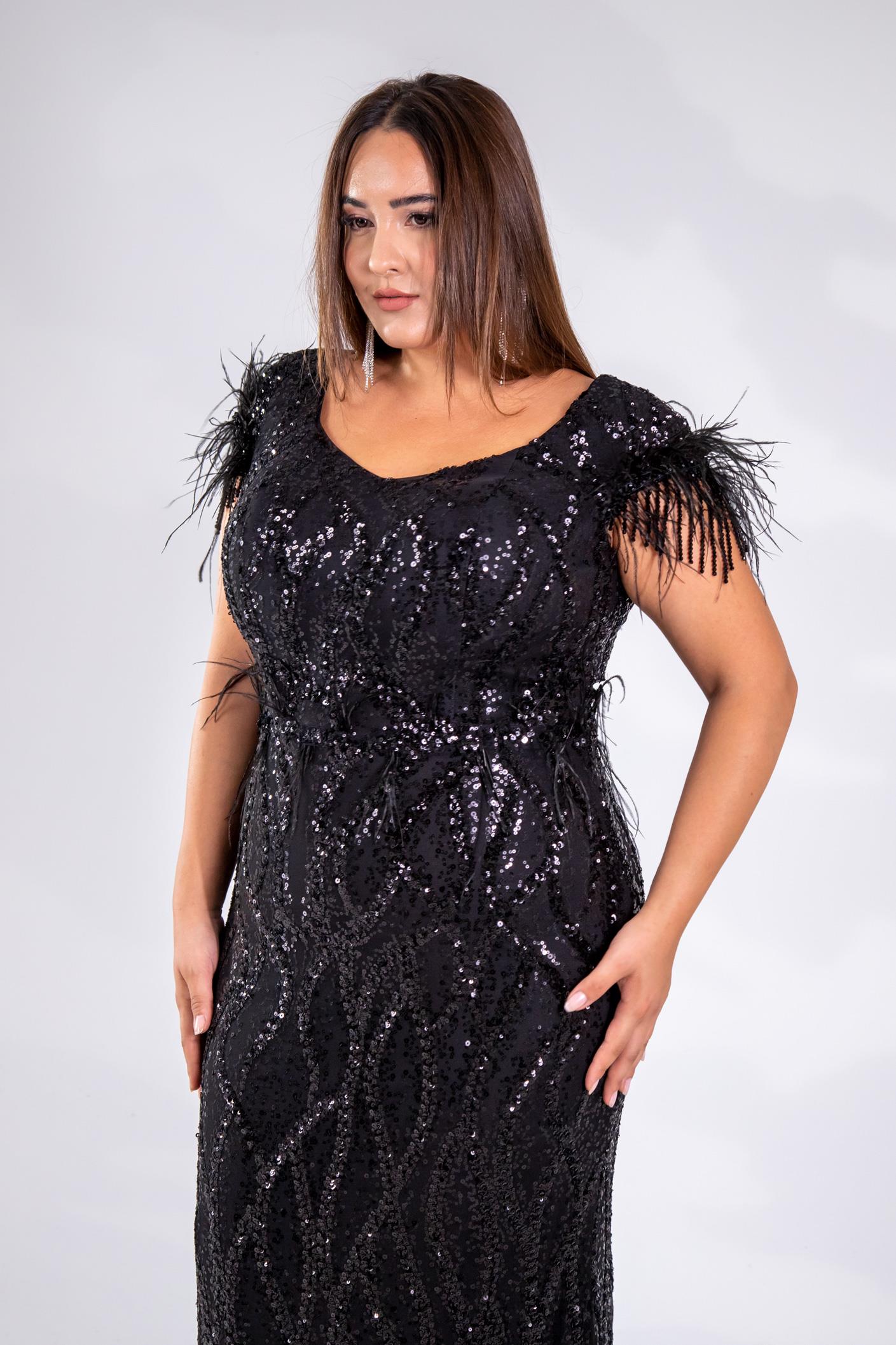 Büyük Beden 24220322 Omuzu Tüylü Uzun Abiye  Siyah