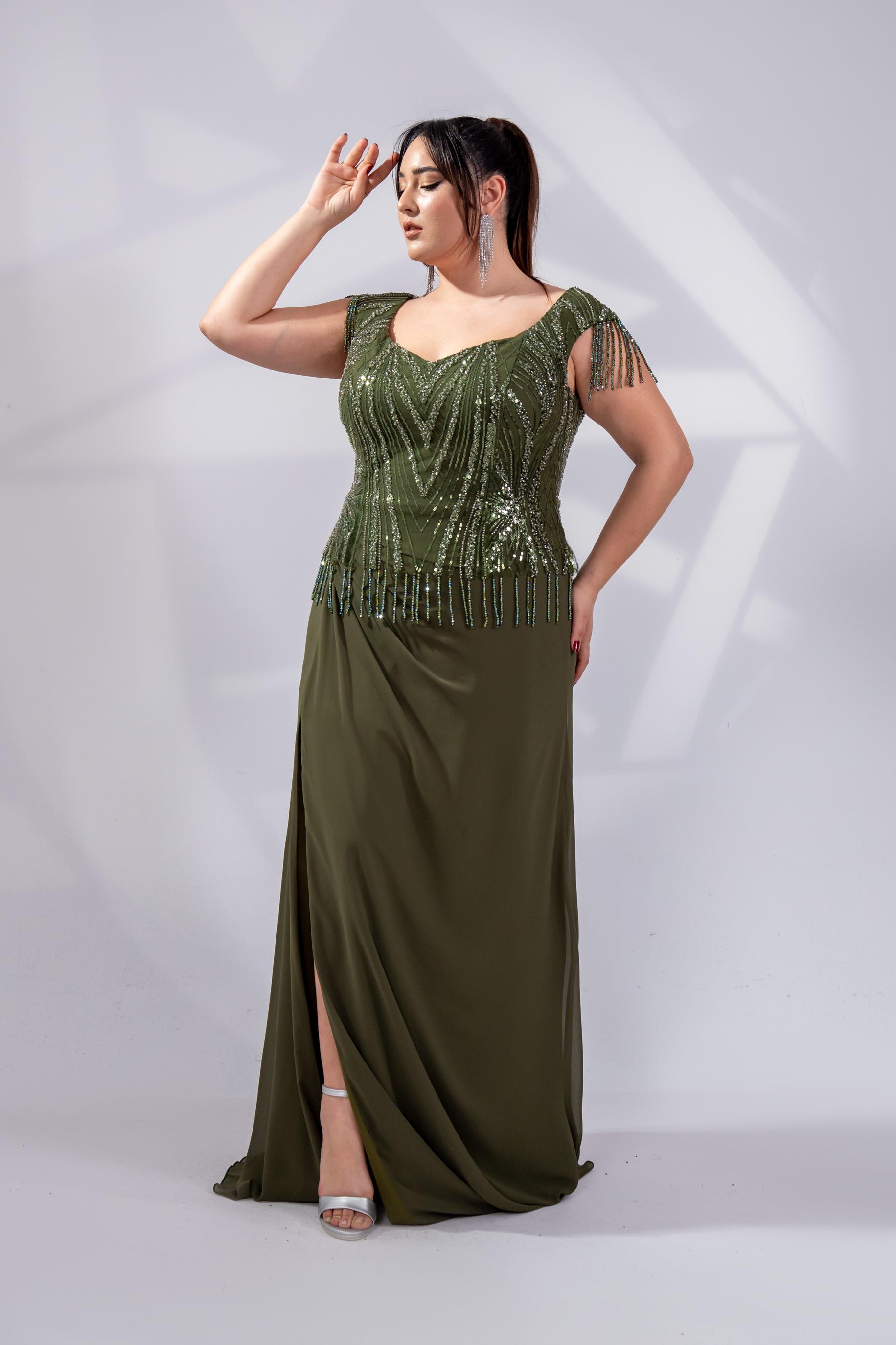 Büyük Beden 24220477 Pul İşlemeli Abiye Haki