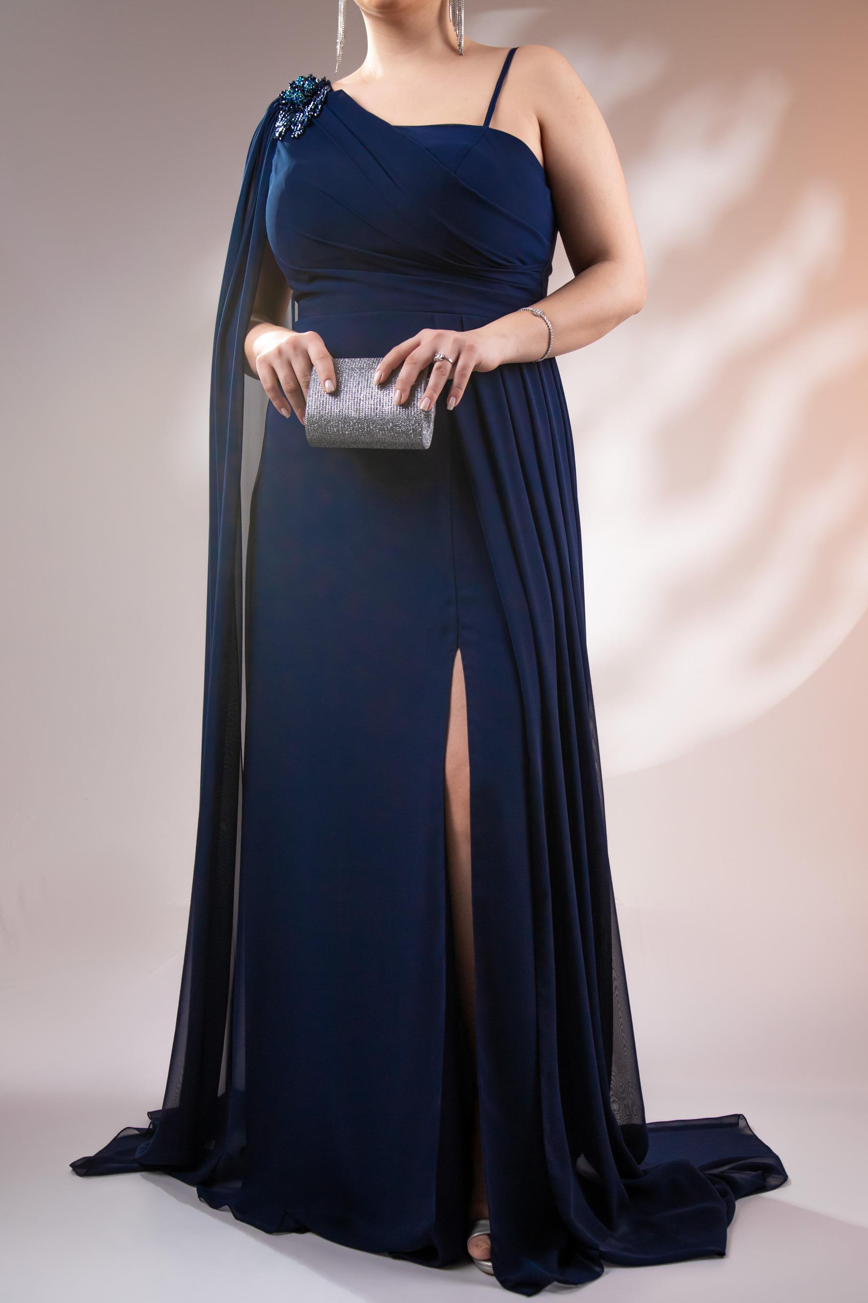 Büyük Beden 2422506 Tek Omuz Askılı Abiye Lacivert