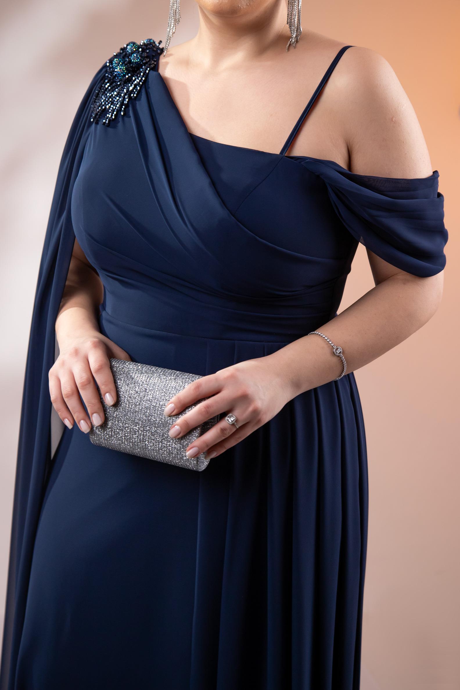 Büyük Beden 2422506 Tek Omuz Askılı Abiye Lacivert