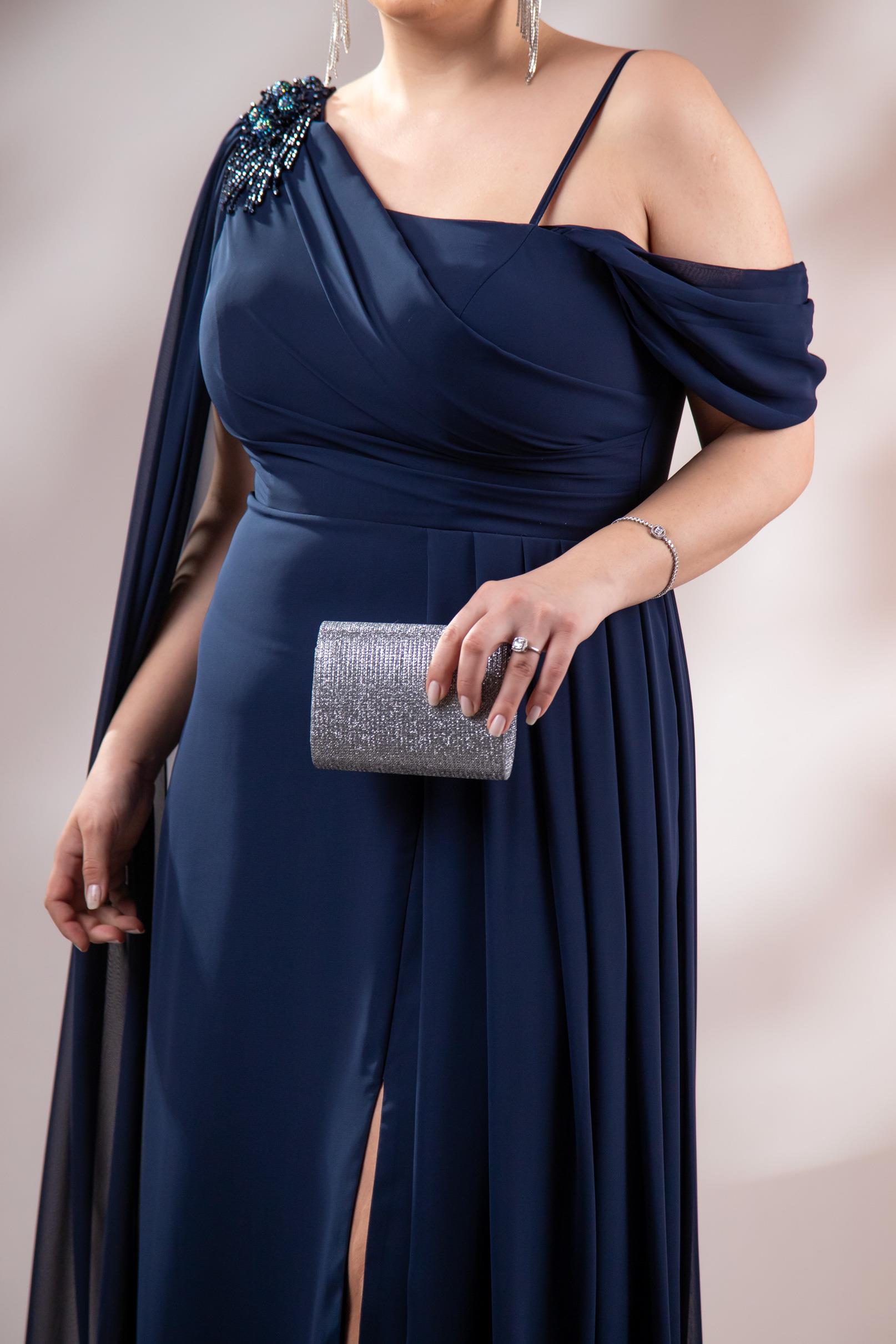 Büyük Beden 2422506 Tek Omuz Askılı Abiye Lacivert