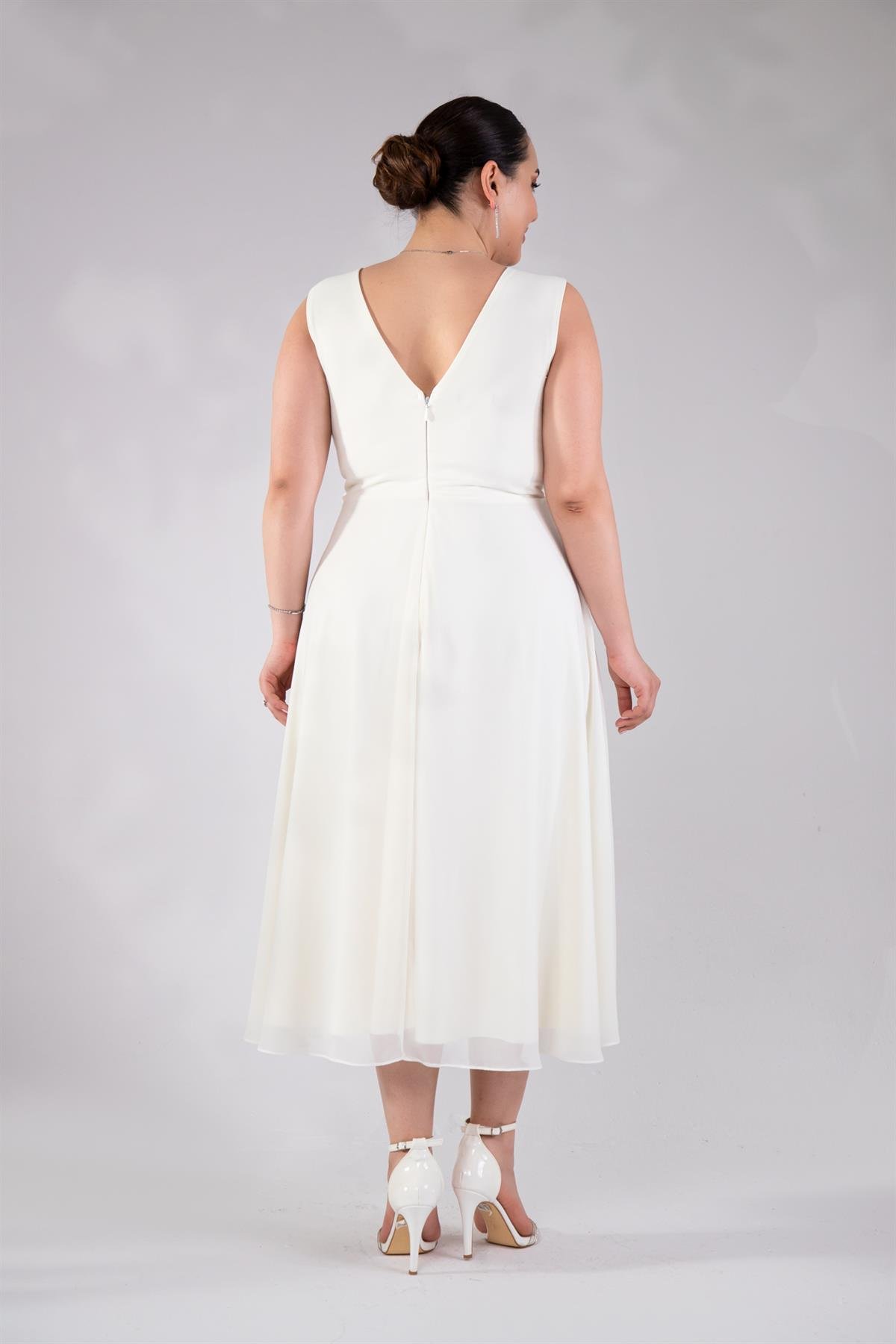 Büyük Beden 2424142  Kruvaze Volanlı Abiye  Ekru