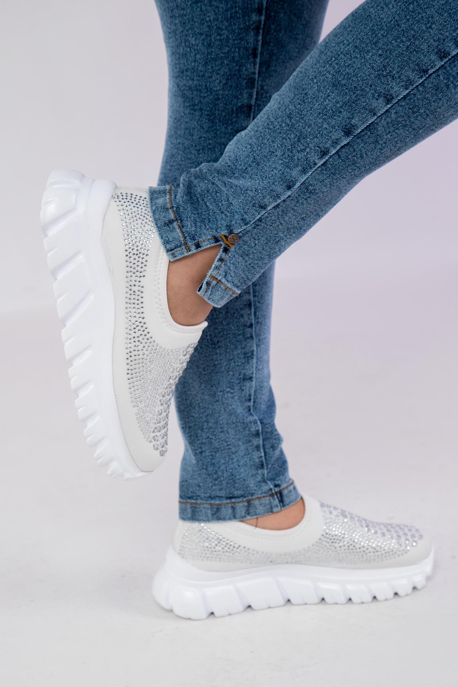 Büyük Beden 24Y-202 Taşlı Yazlık Ayakkabı  Beyaz