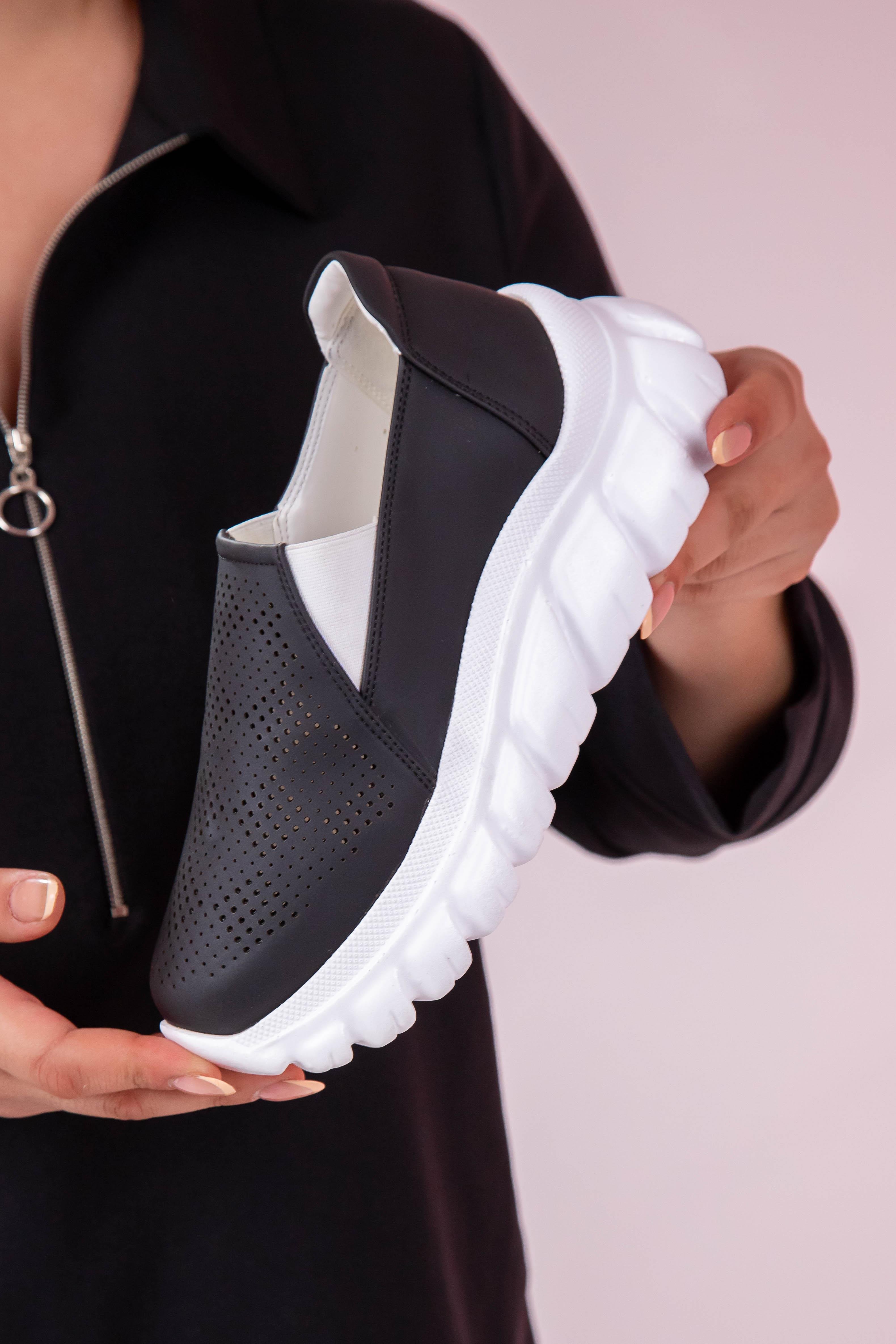 Büyük Beden 24Y-203 Yazlık Ayakkabı  Siyah